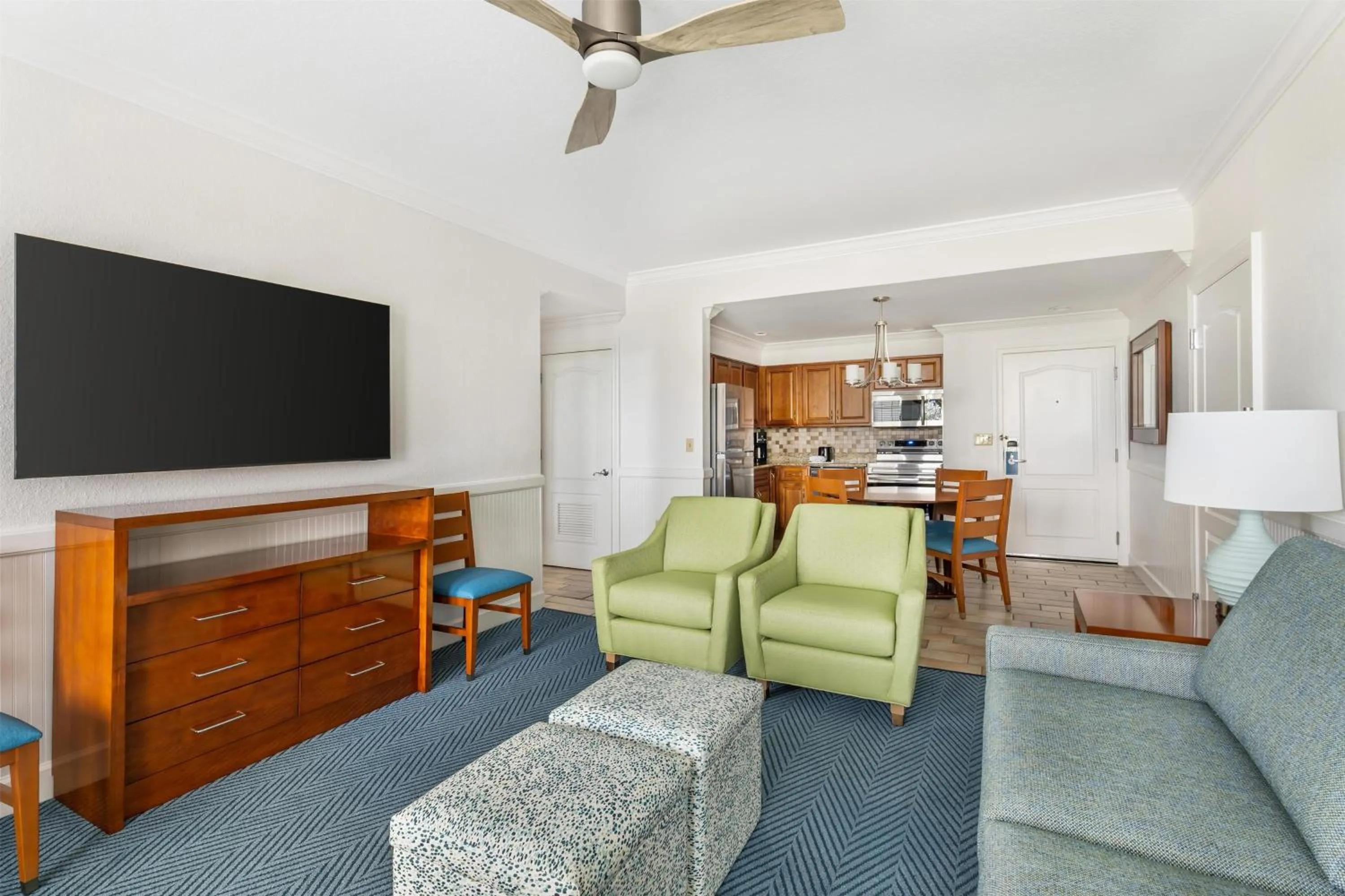 Kitchen or kitchenette in Hilton Vacation Club Grand Beach Orlando