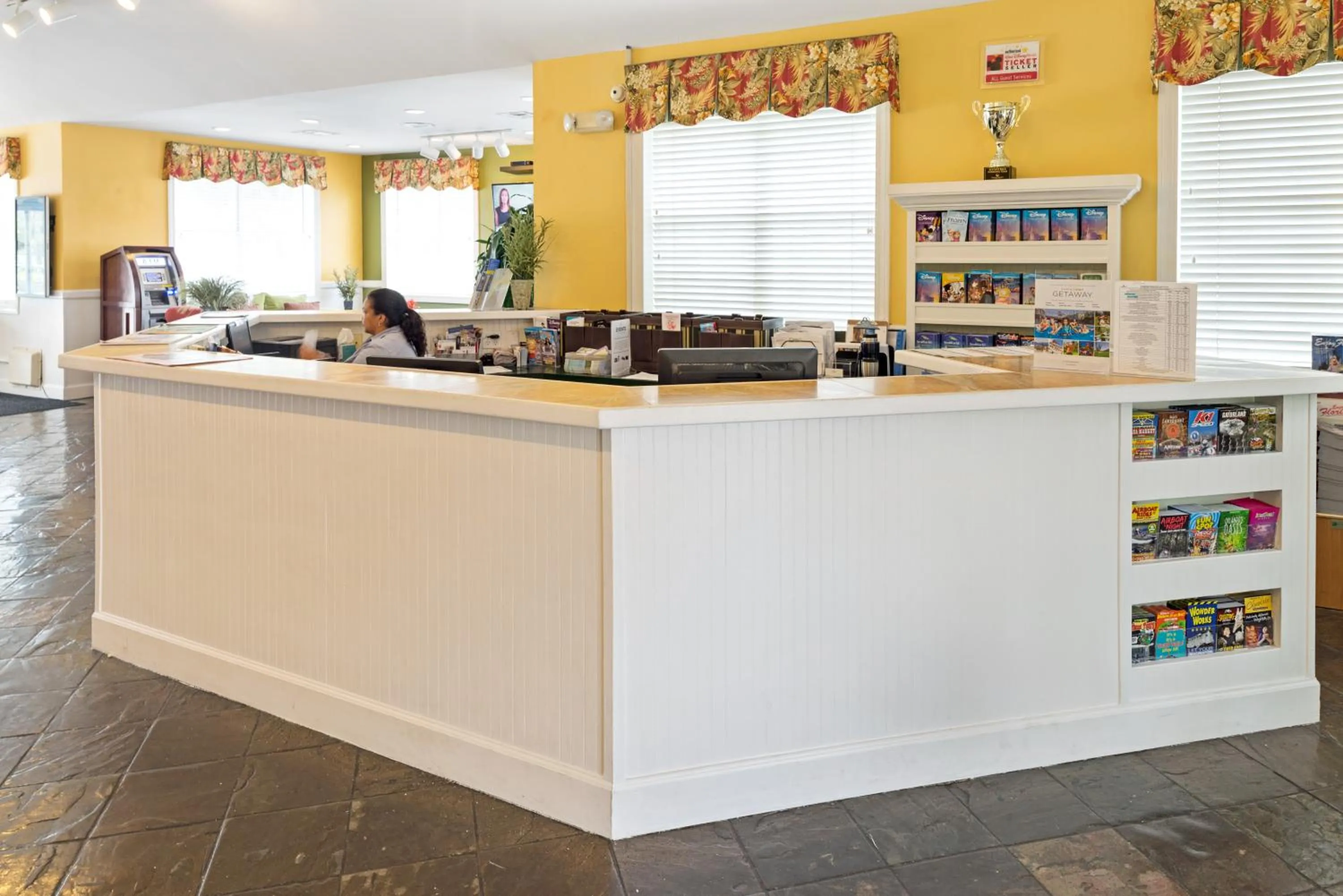 Lobby or reception in Hilton Vacation Club Grand Beach Orlando