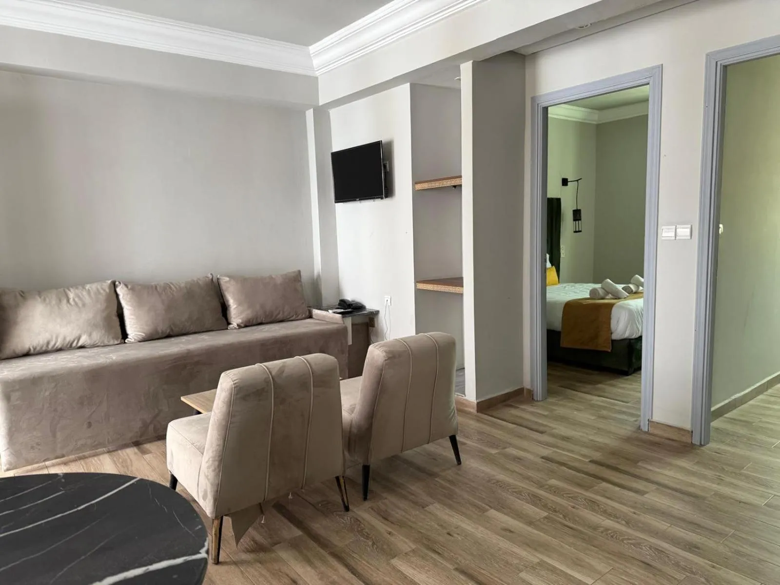 TV and multimedia in Hamilton Suites & Appart