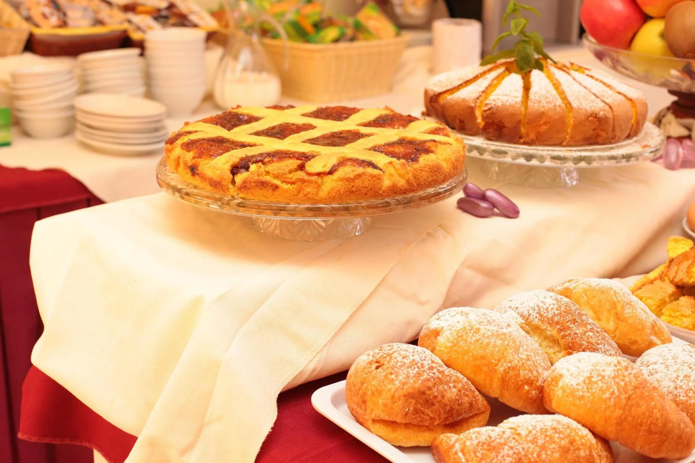 Food in Hotel Stefan Room & Breakfast