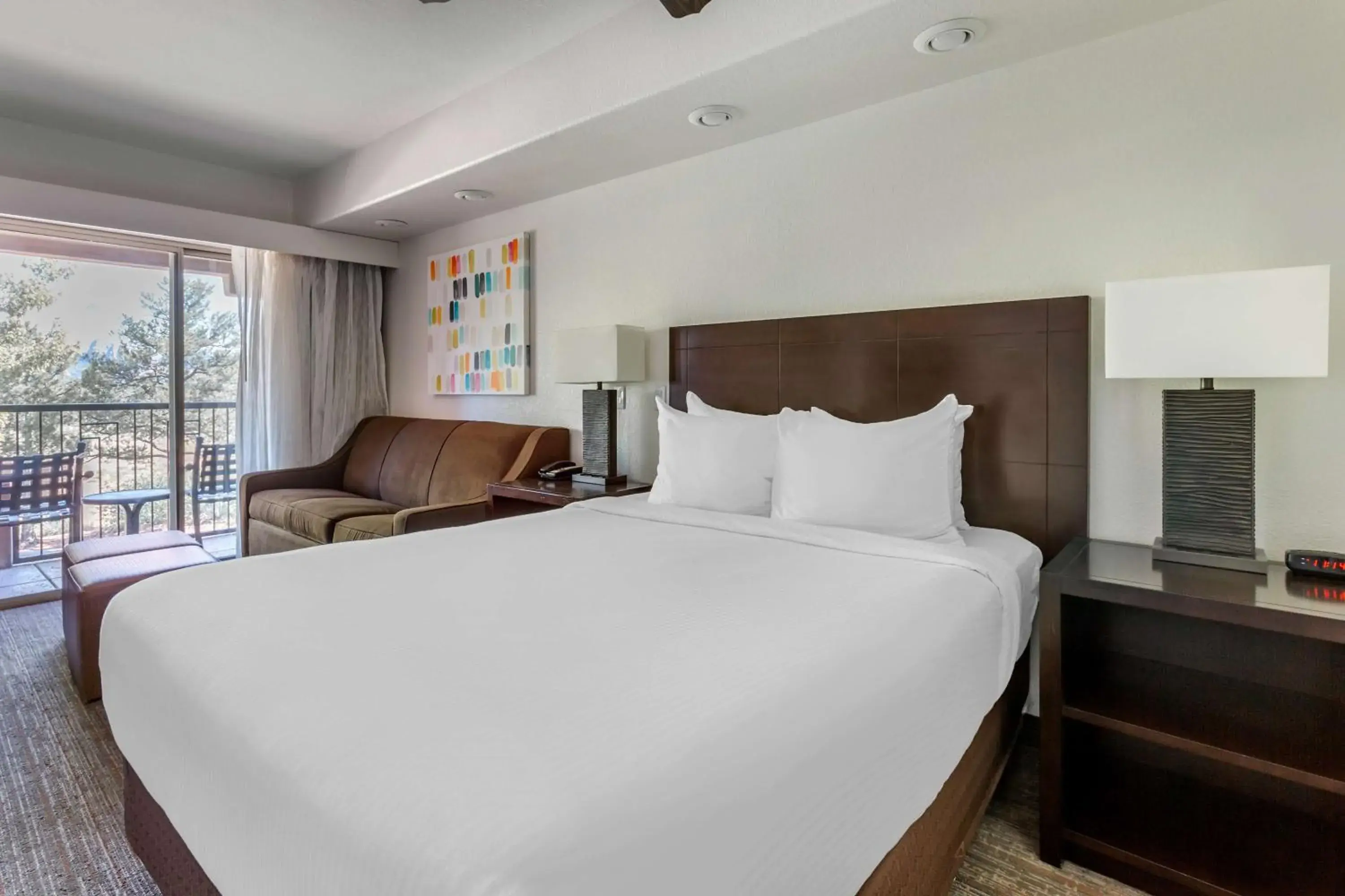 Studio 1 Queen with Sofabed in Hilton Vacation Club Sedona Summit Studio 1 Queen with Sofabed in Hilton Vacation Club Sedona Summit