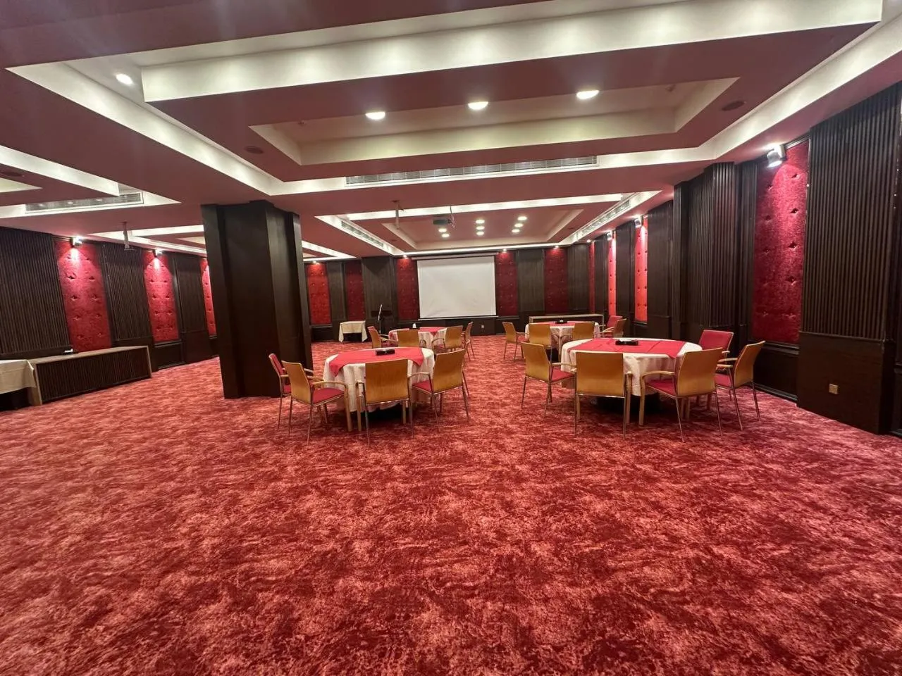 Meeting/conference room in Jouhayna Hotel&Suite