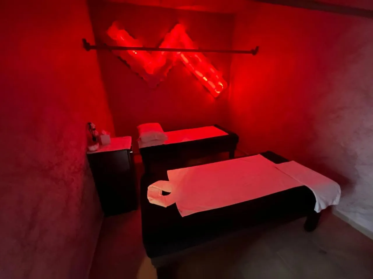 Massage, Bed in Jouhayna Hotel&Suite