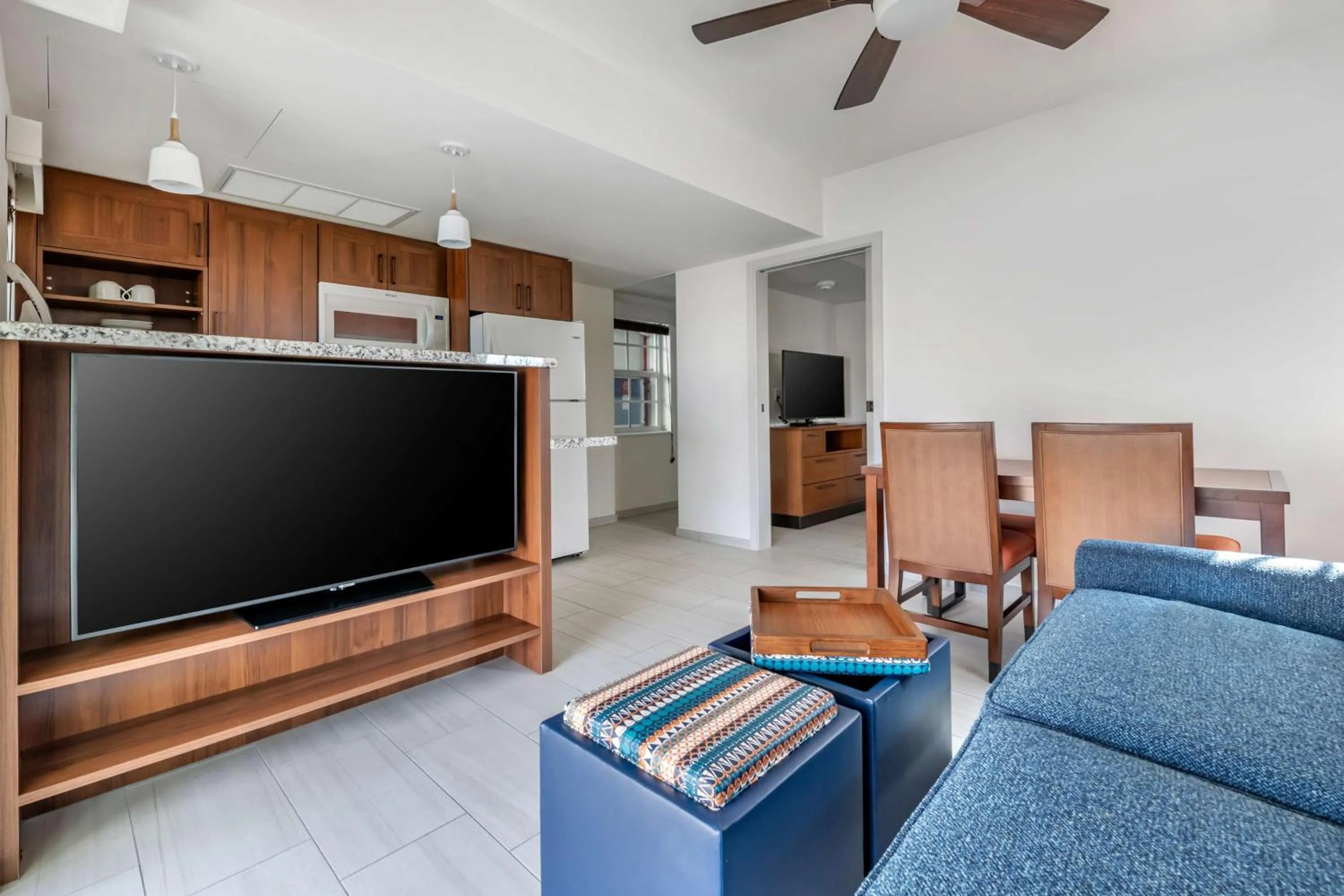 TV and multimedia in Hilton Vacation Club Flamingo Beach Sint Maarten