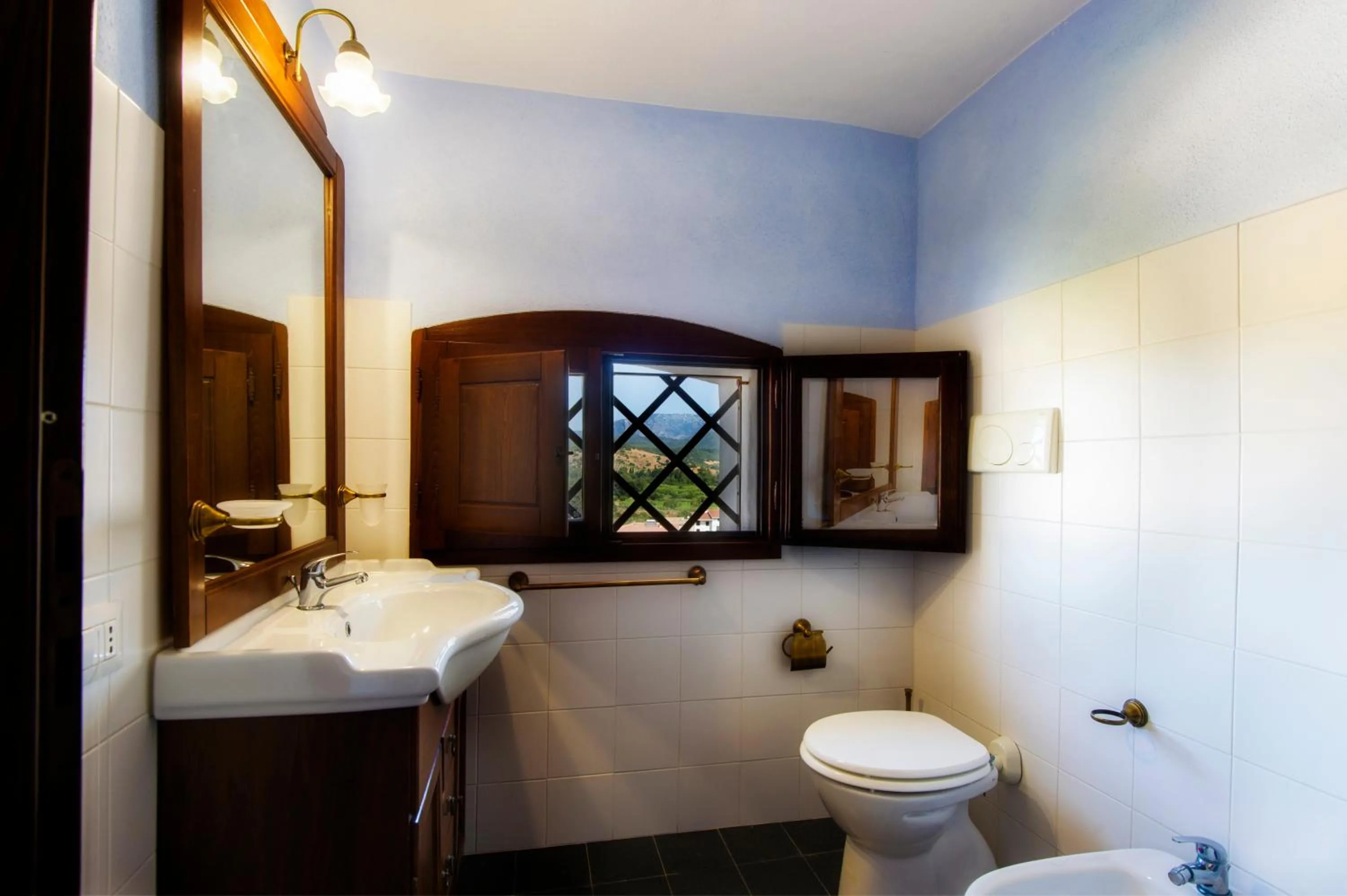 Bathroom in Castello Malicas