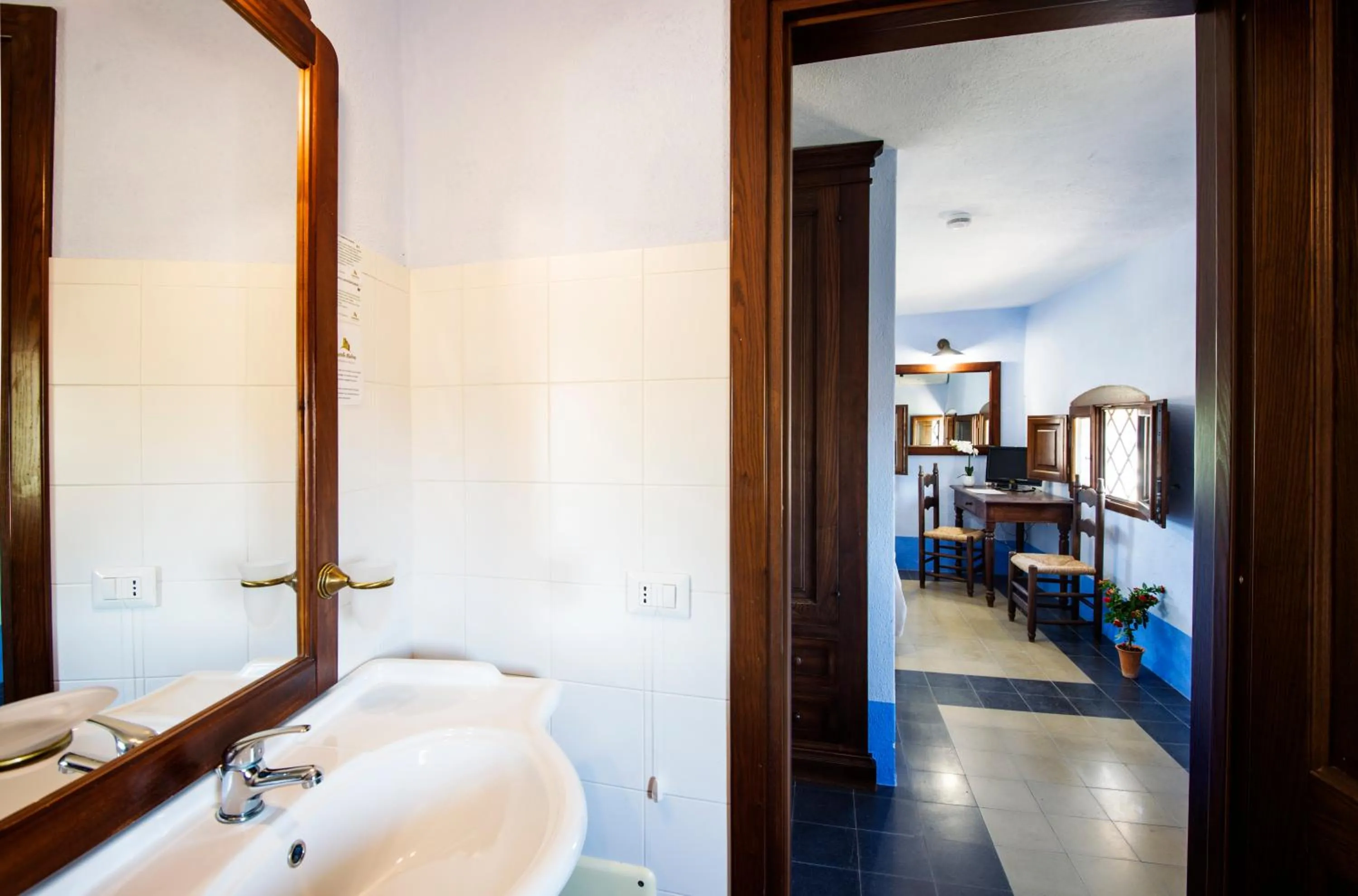 Bathroom in Castello Malicas
