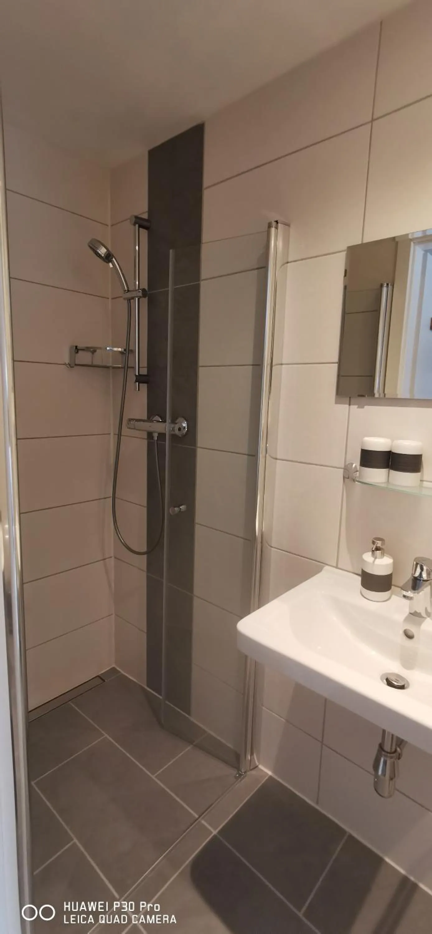 Bathroom in Pension Alpina