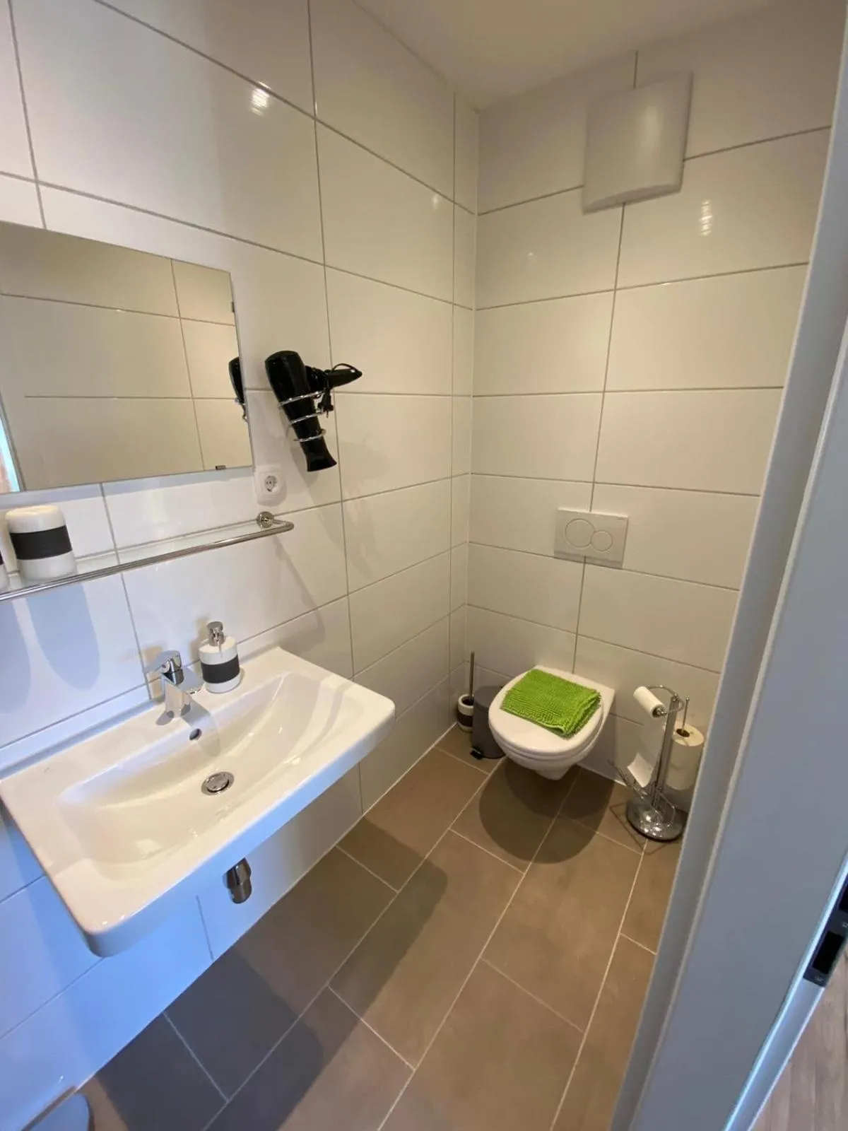 Toilet in Pension Alpina