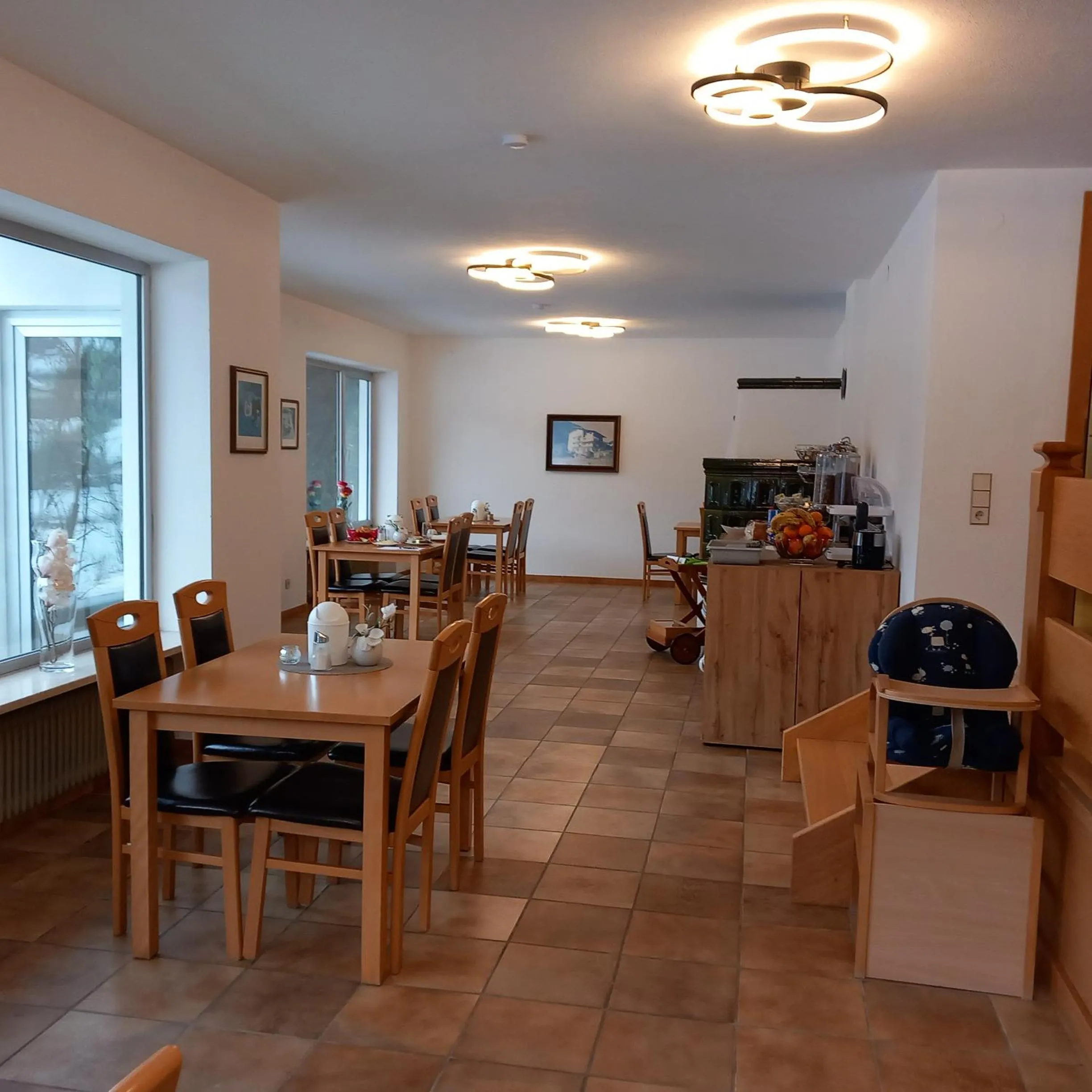 Dining area in Pension Alpina