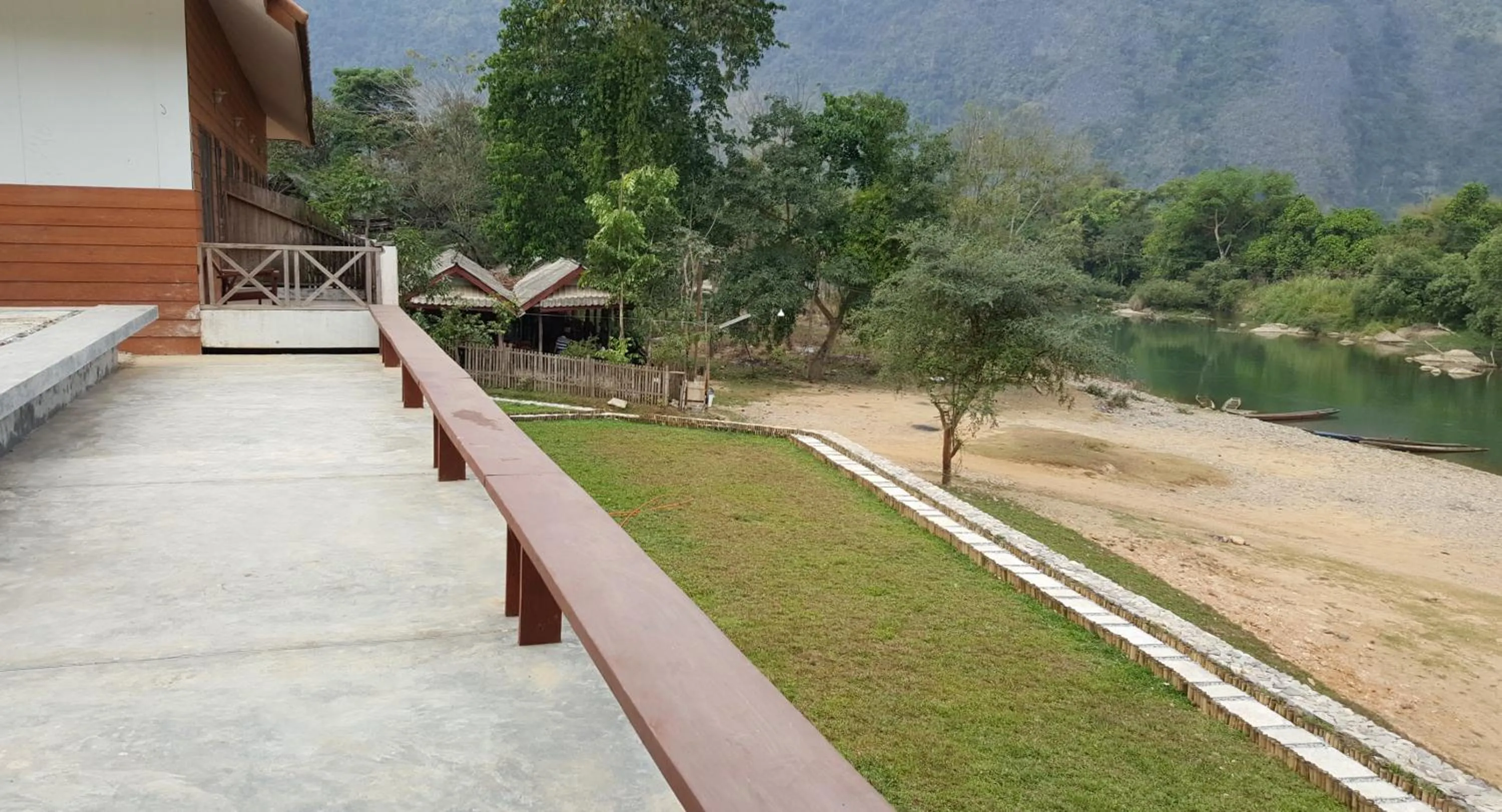 Vang Vieng Eco Lodge