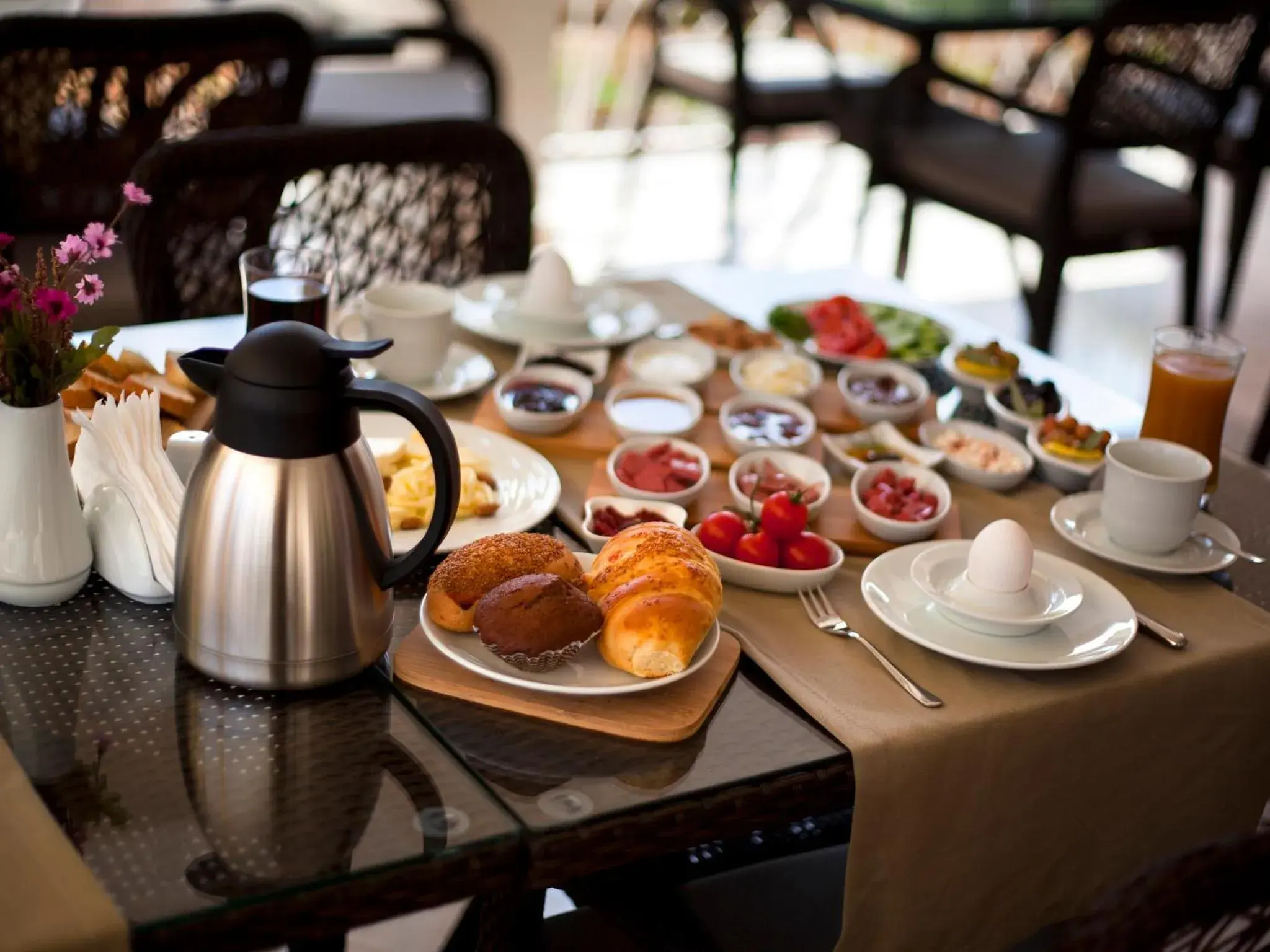 Restaurant/places to eat in Montana Hotel Restaurant/places to eat in Montana Hotel