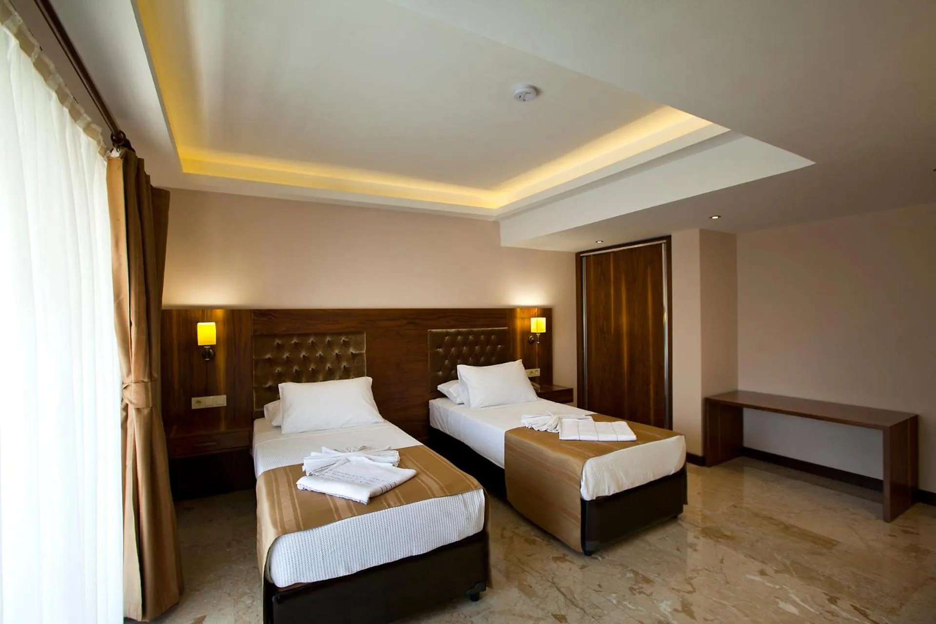 Photo of the whole room in Montana Hotel