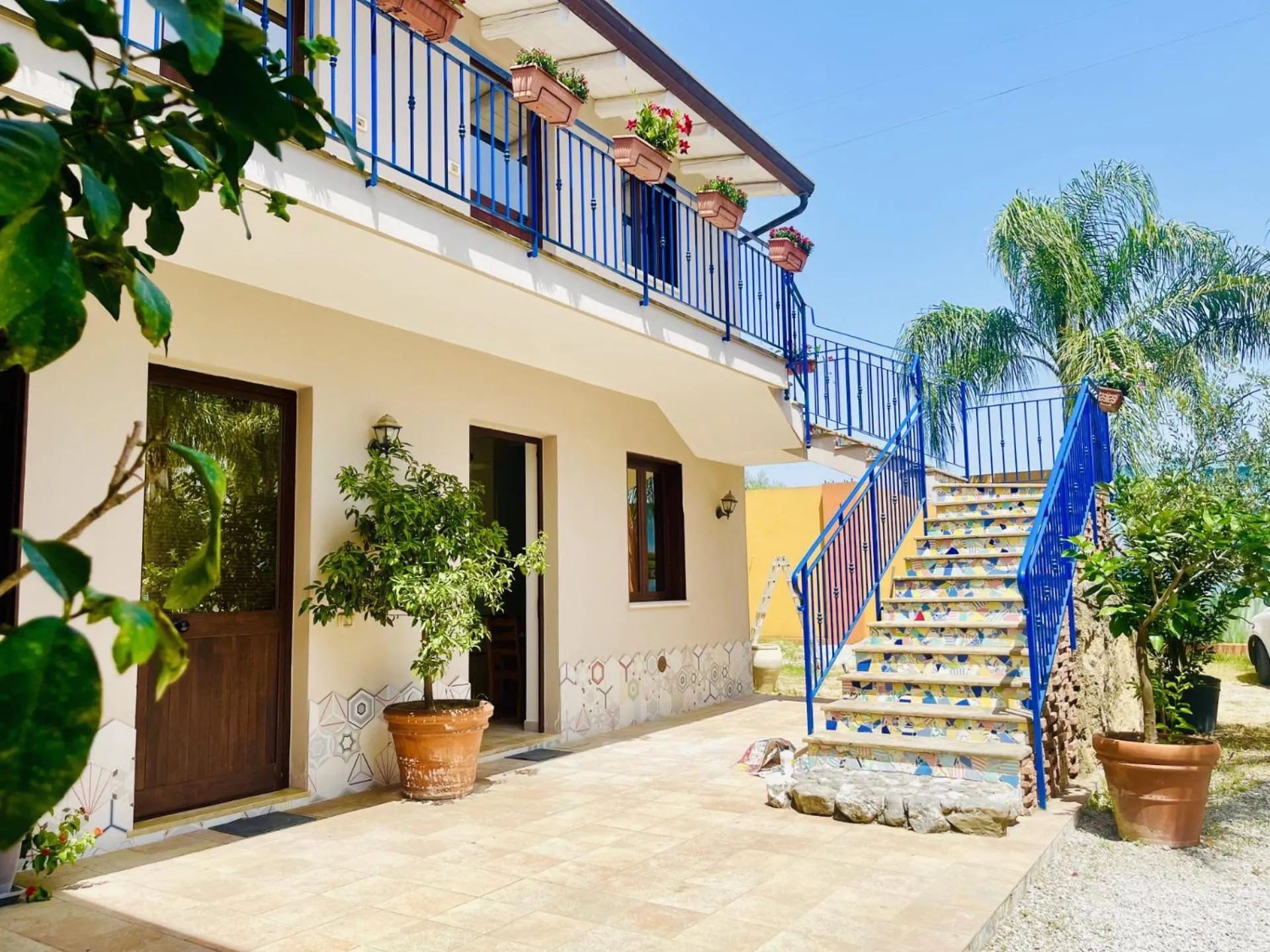 Property building in Borgo Camicia In