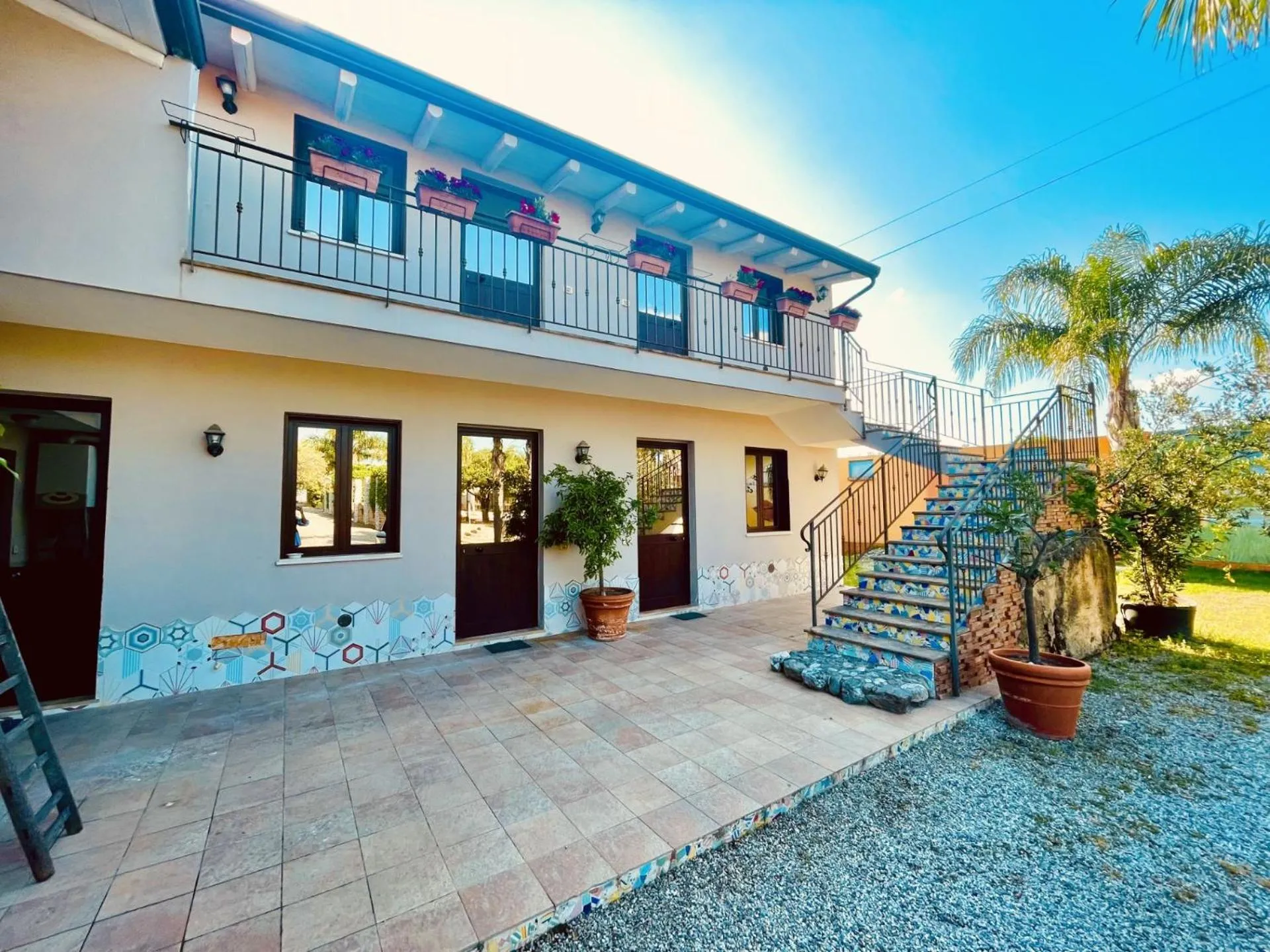 Property building in Borgo Camicia In