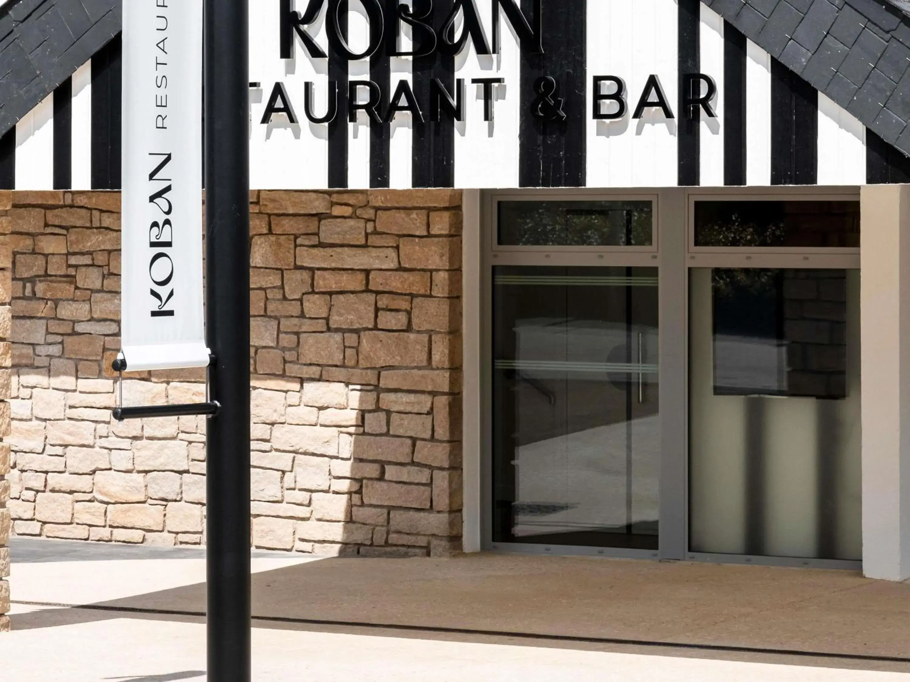 Restaurant/places to eat in Mercure Quiberon Hotel Restaurant/places to eat in Mercure Quiberon Hotel