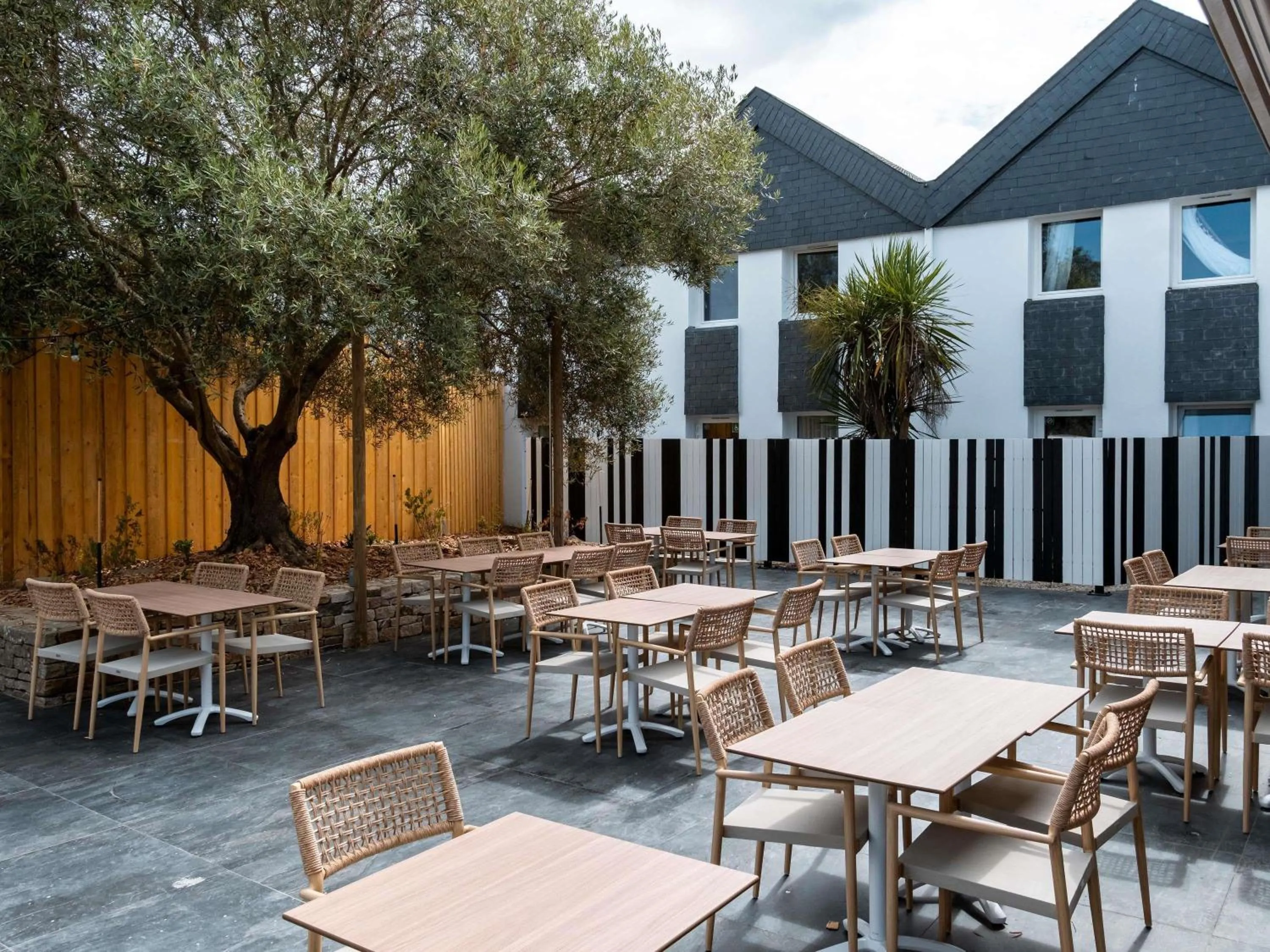 Property building in Mercure Quiberon Hotel