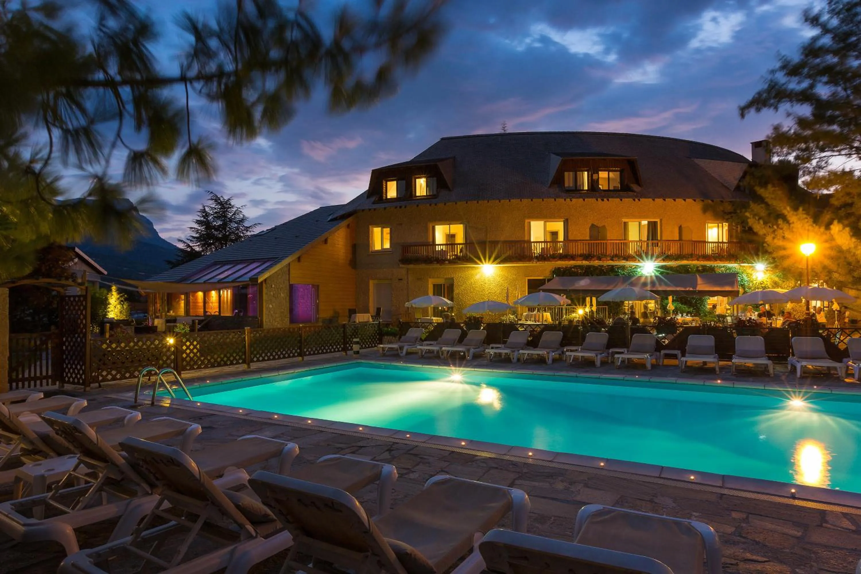 Night in Hôtel & Spa Les Bartavelles