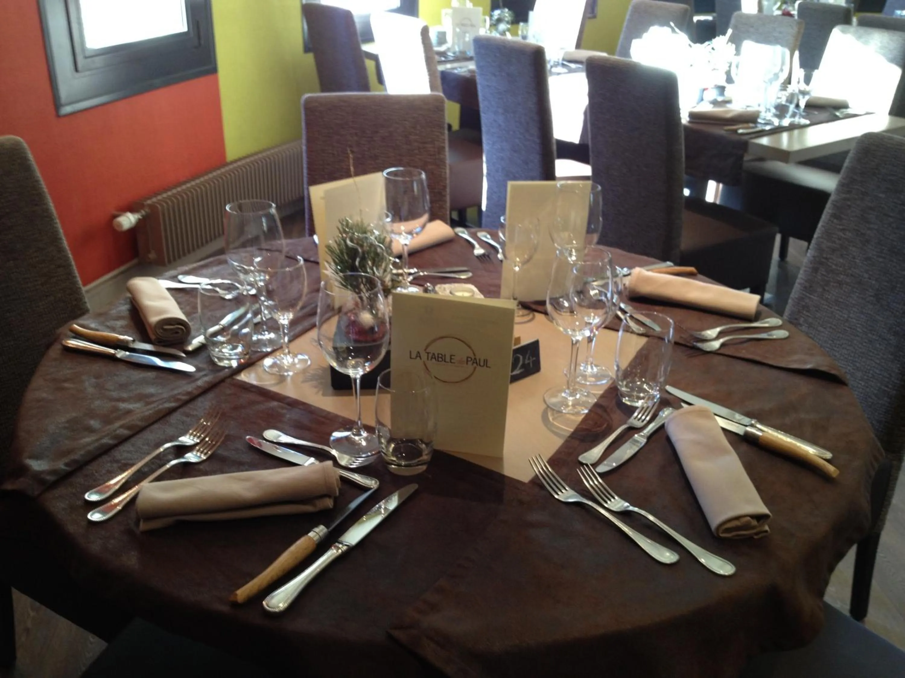 Restaurant/places to eat in Hôtel & Spa Les Bartavelles