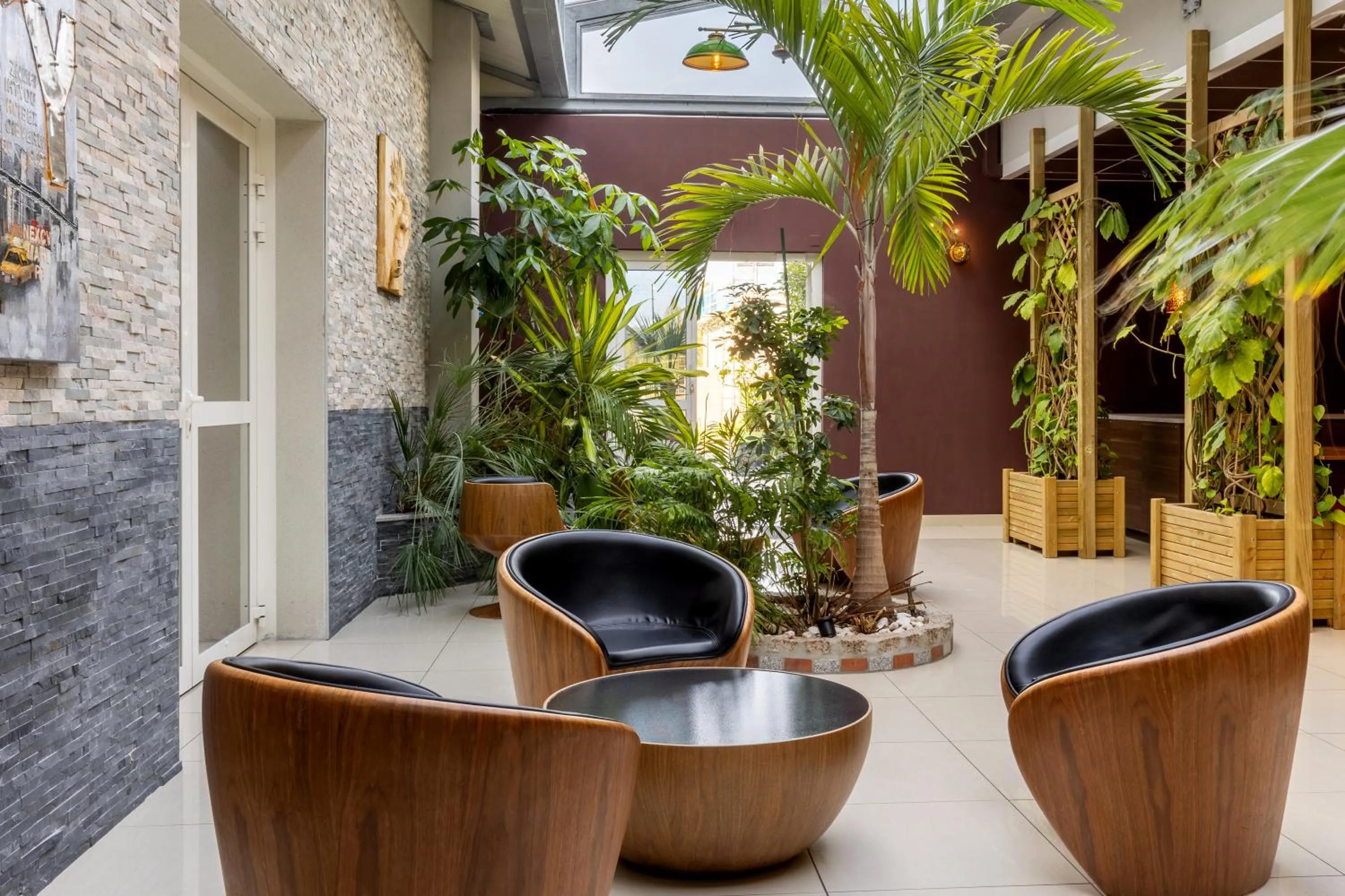 Best Western Hotel & SPA Pau Lescar Aeroport