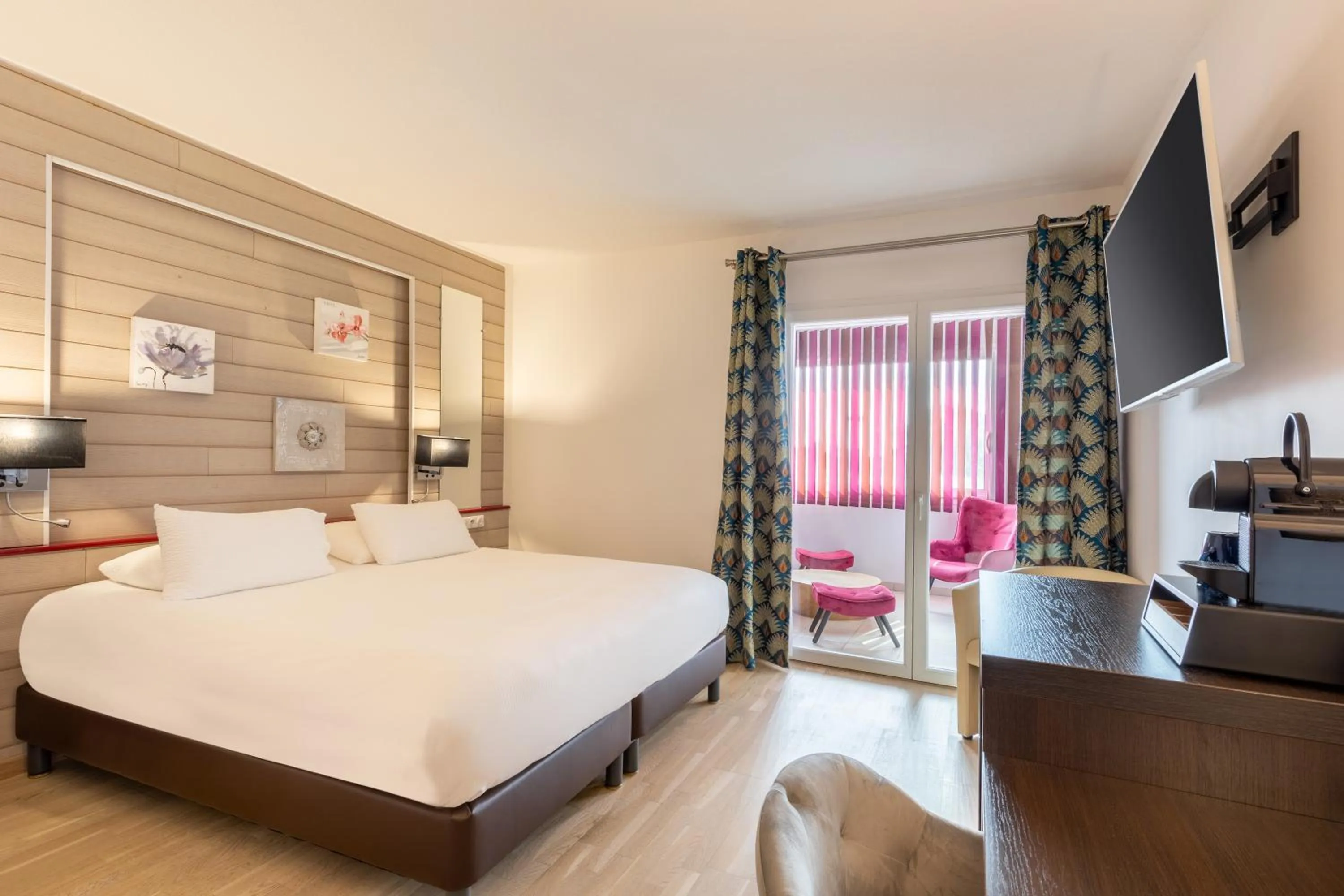 Bed in Best Western Hotel & SPA Pau Lescar Aeroport