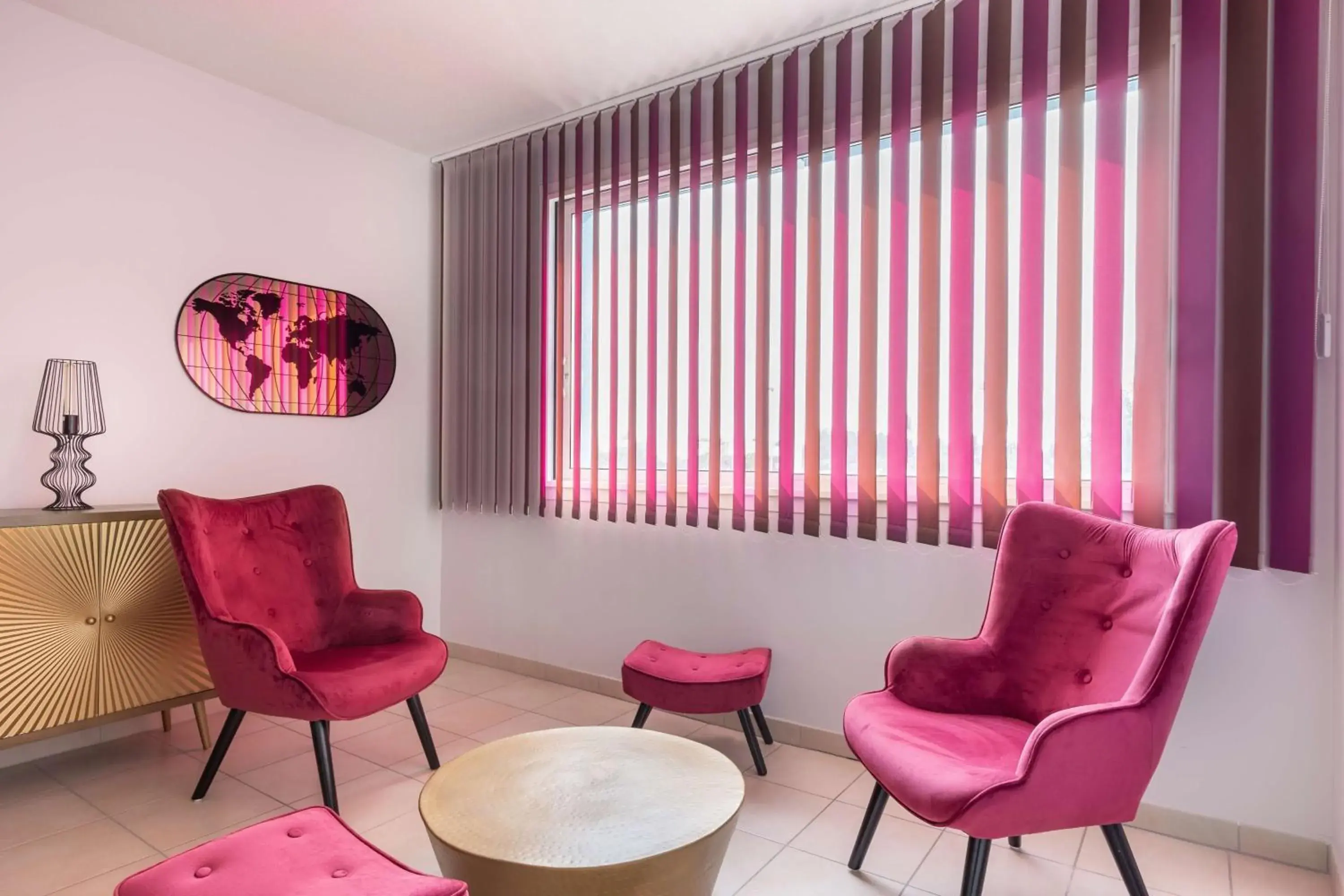 Bedroom in Best Western Hotel & SPA Pau Lescar Aeroport Bedroom in Best Western Hotel & SPA Pau Lescar Aeroport