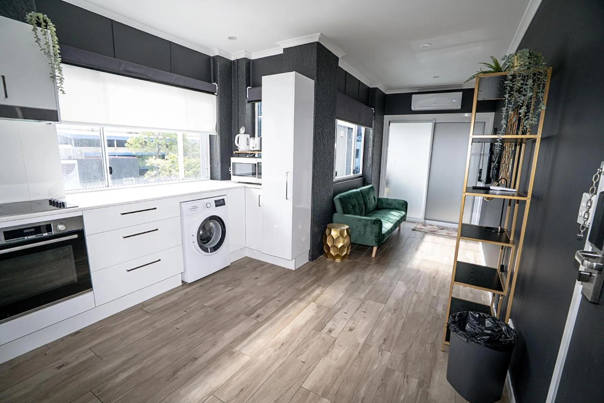 Kitchen or kitchenette in Brisbane Quarters