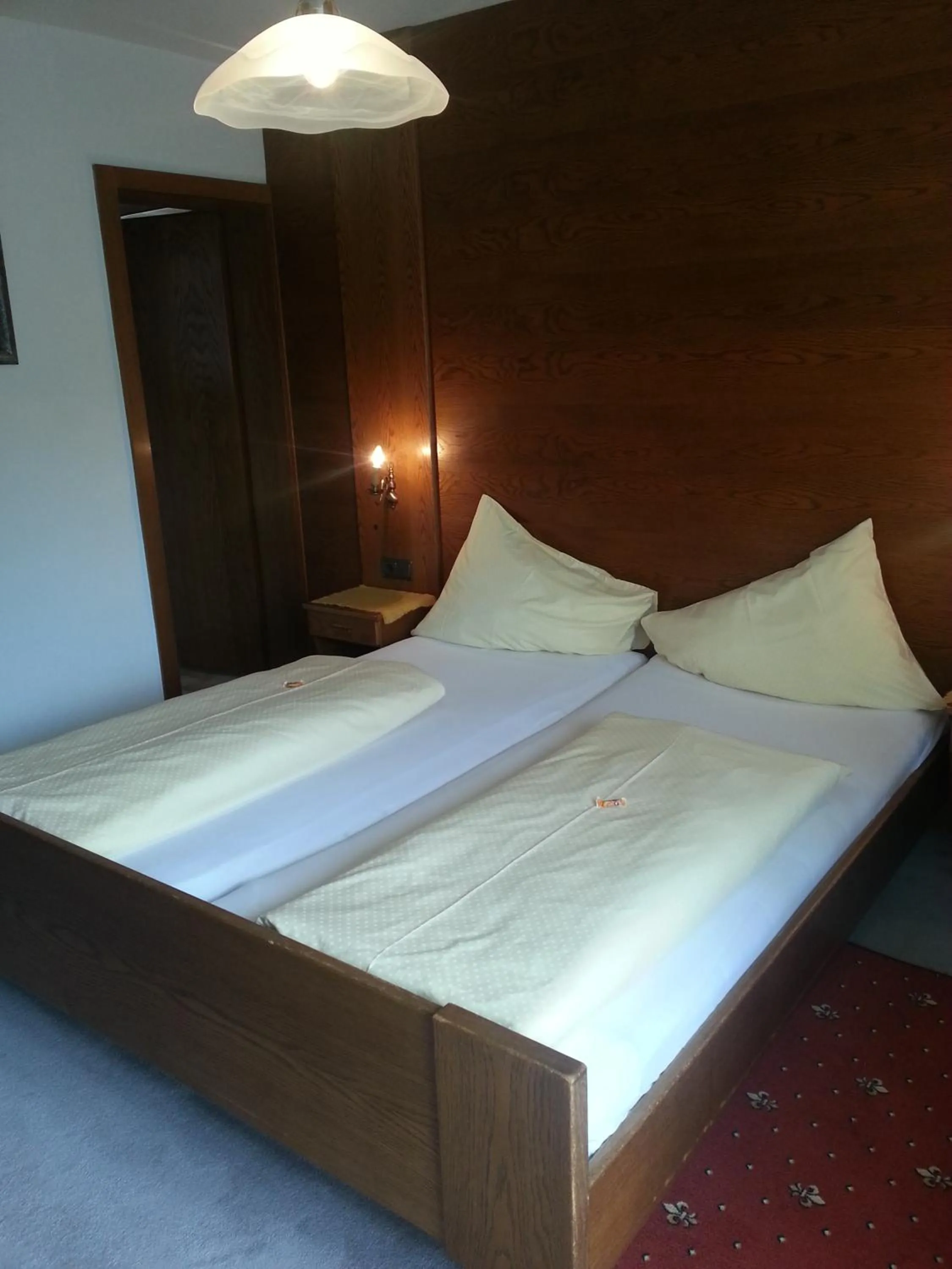 Bedroom in Hotel Garni Dietrich