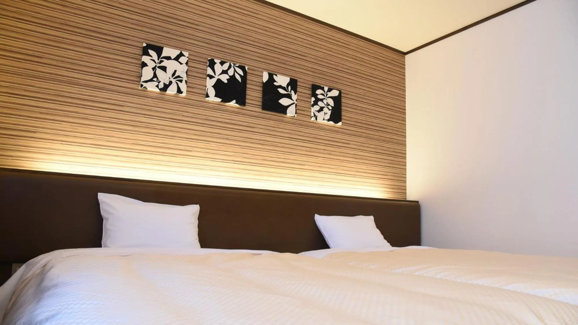 Bed in Hotel Yume-no-yu