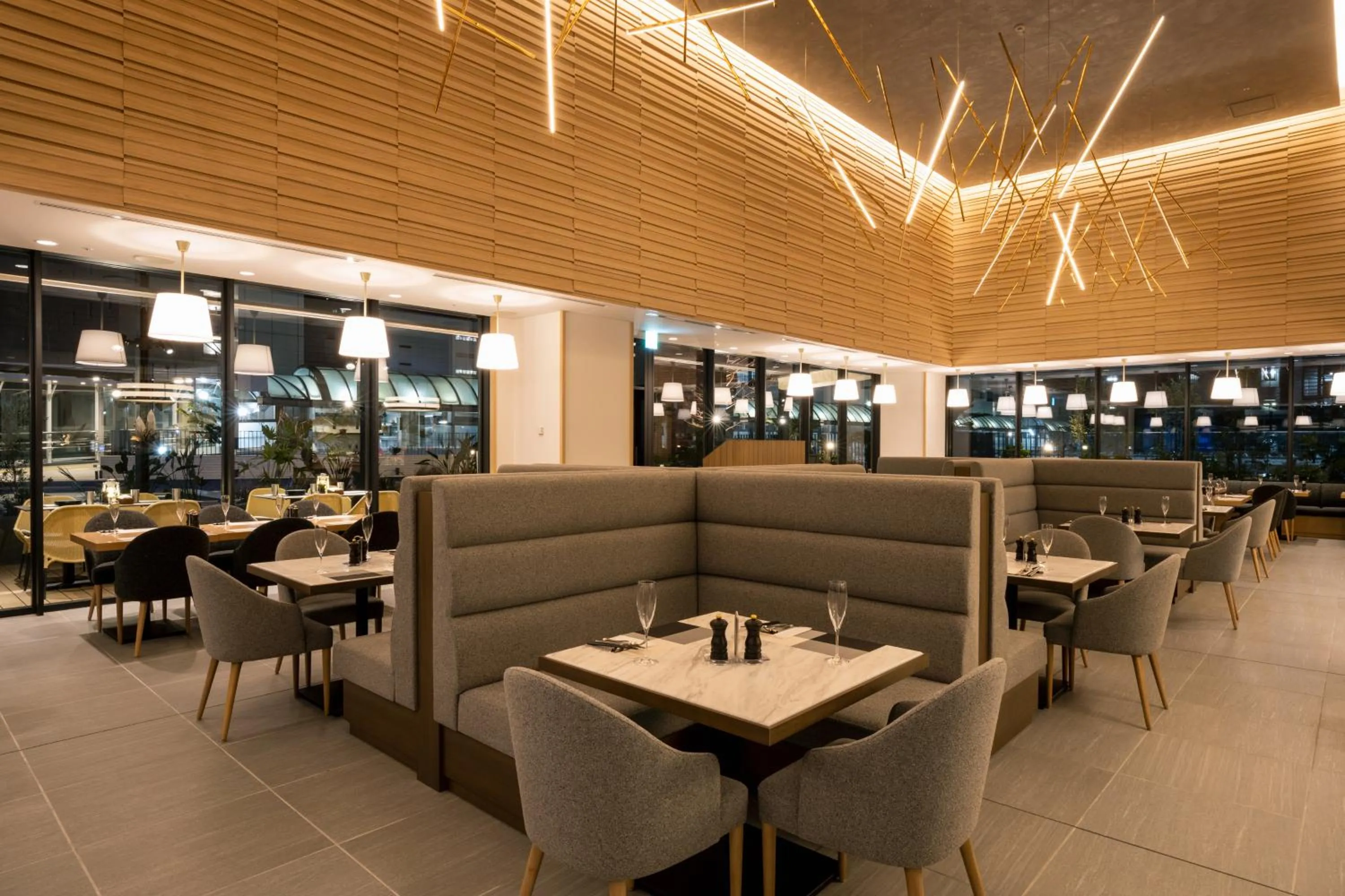 Restaurant/places to eat in Hotel Metropolitan Kawasaki