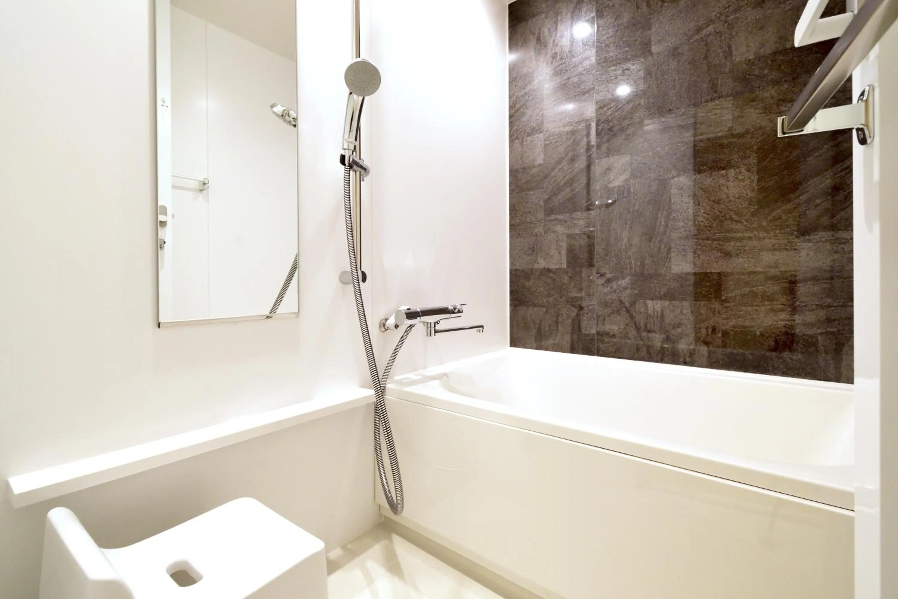 Shower in Hotel Vista Tokyo Tsukiji