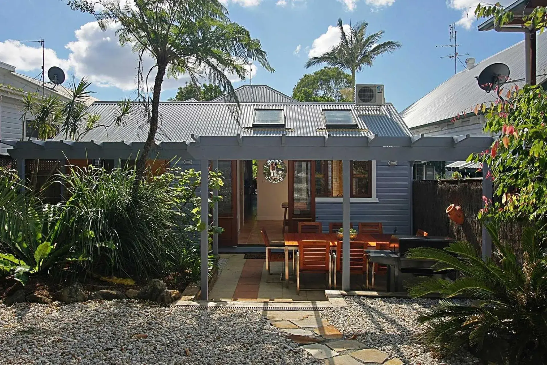Harkaway - charming cottage in central Byron Bay Harkaway - charming cottage in central Byron Bay