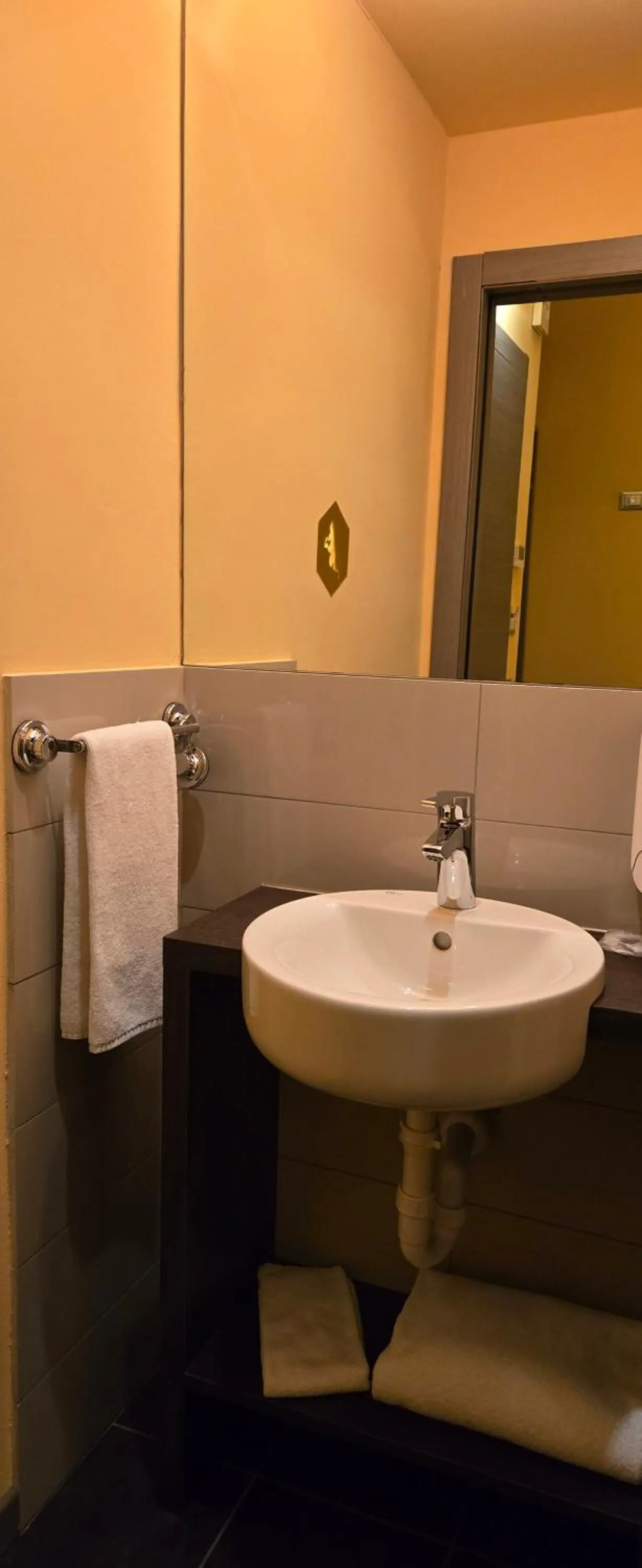 HLL Hotel Lungolago Lecco-Como Lake