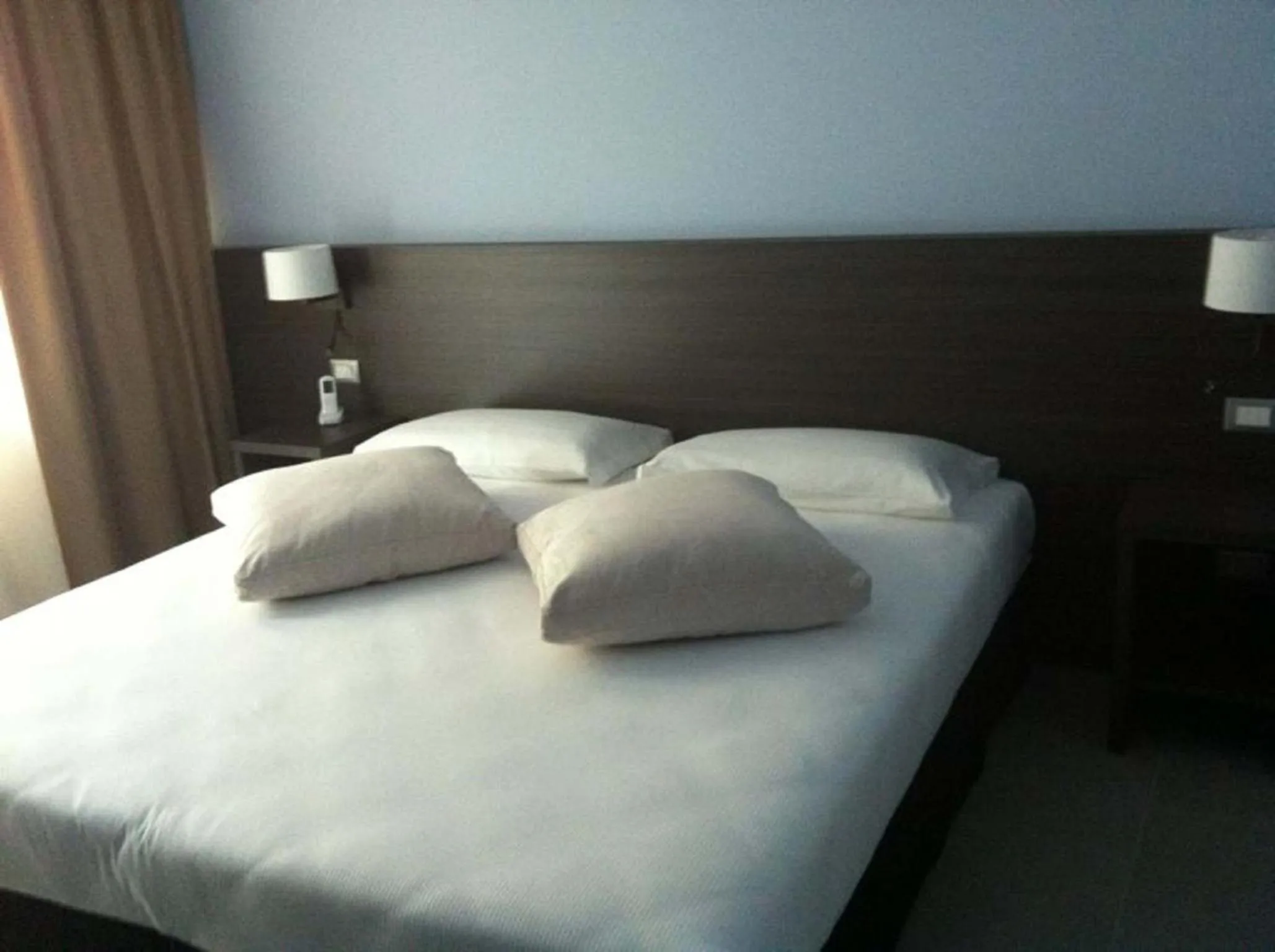 Other, Bed in HLL Hotel Lungolago Lecco-Como Lake
