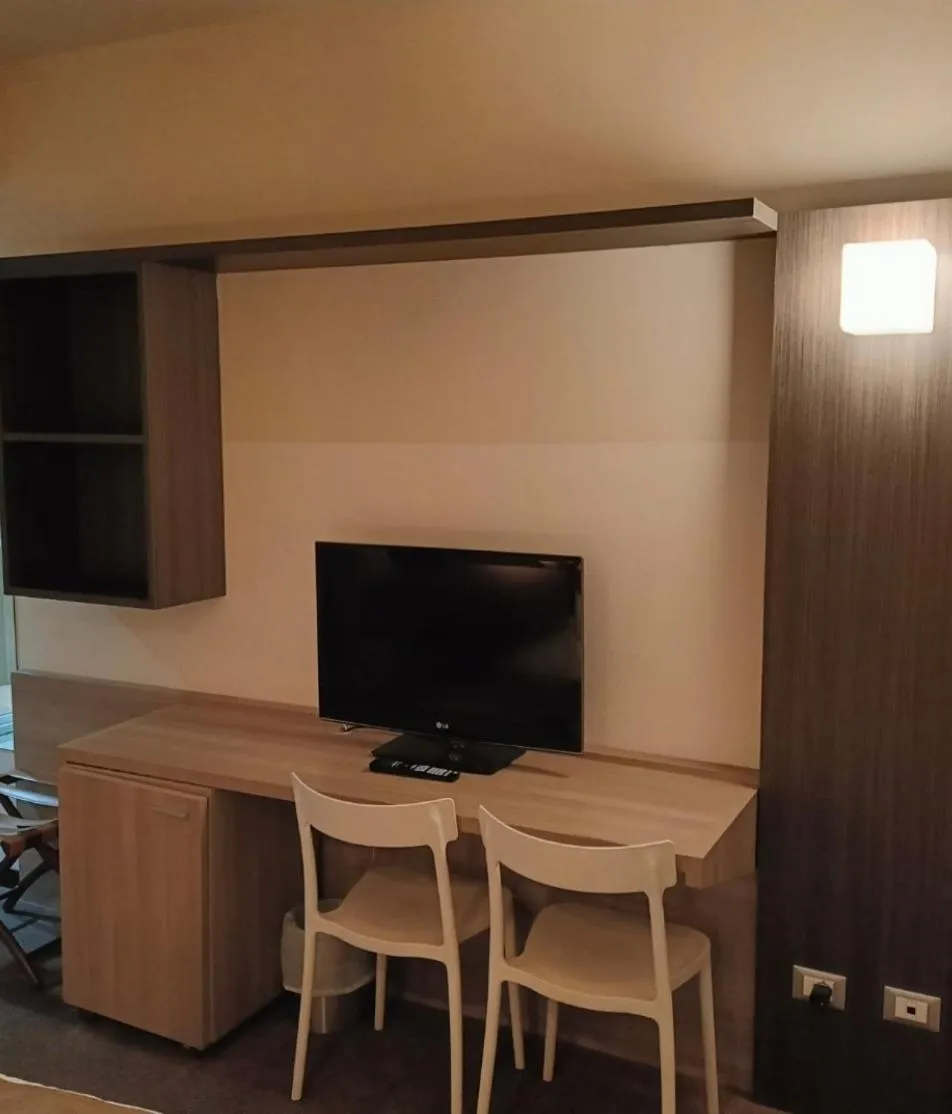 HLL Hotel Lungolago Lecco-Como Lake