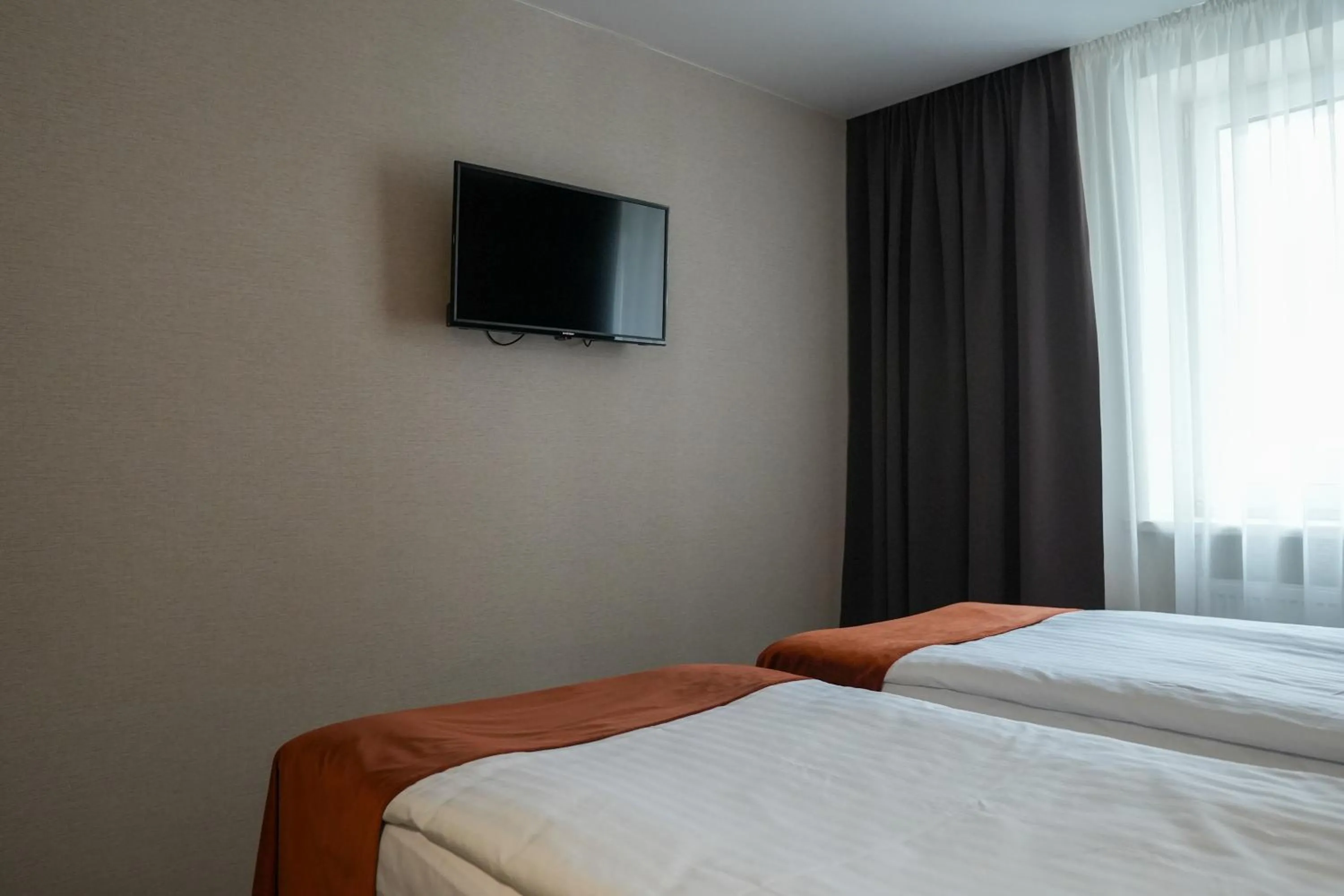TV and multimedia, Bed in Optima Collection River Park