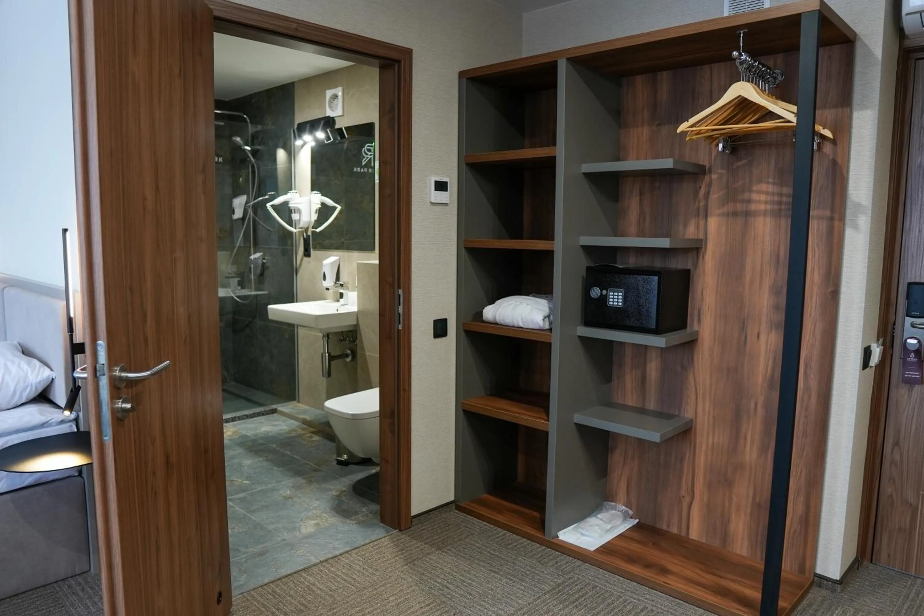 Superior Double Room - single occupancy in Optima Collection River Park