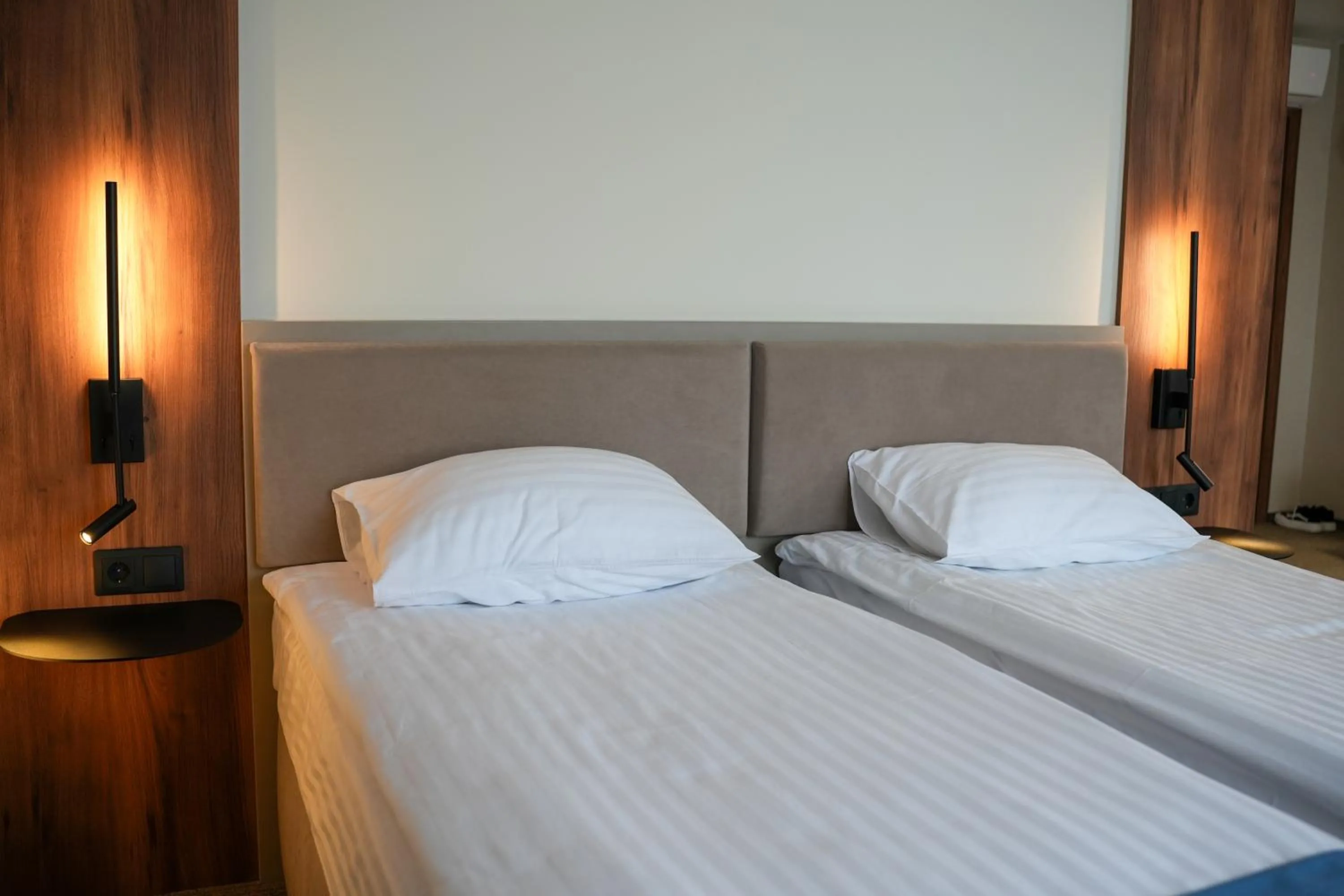 Bed in Optima Collection River Park