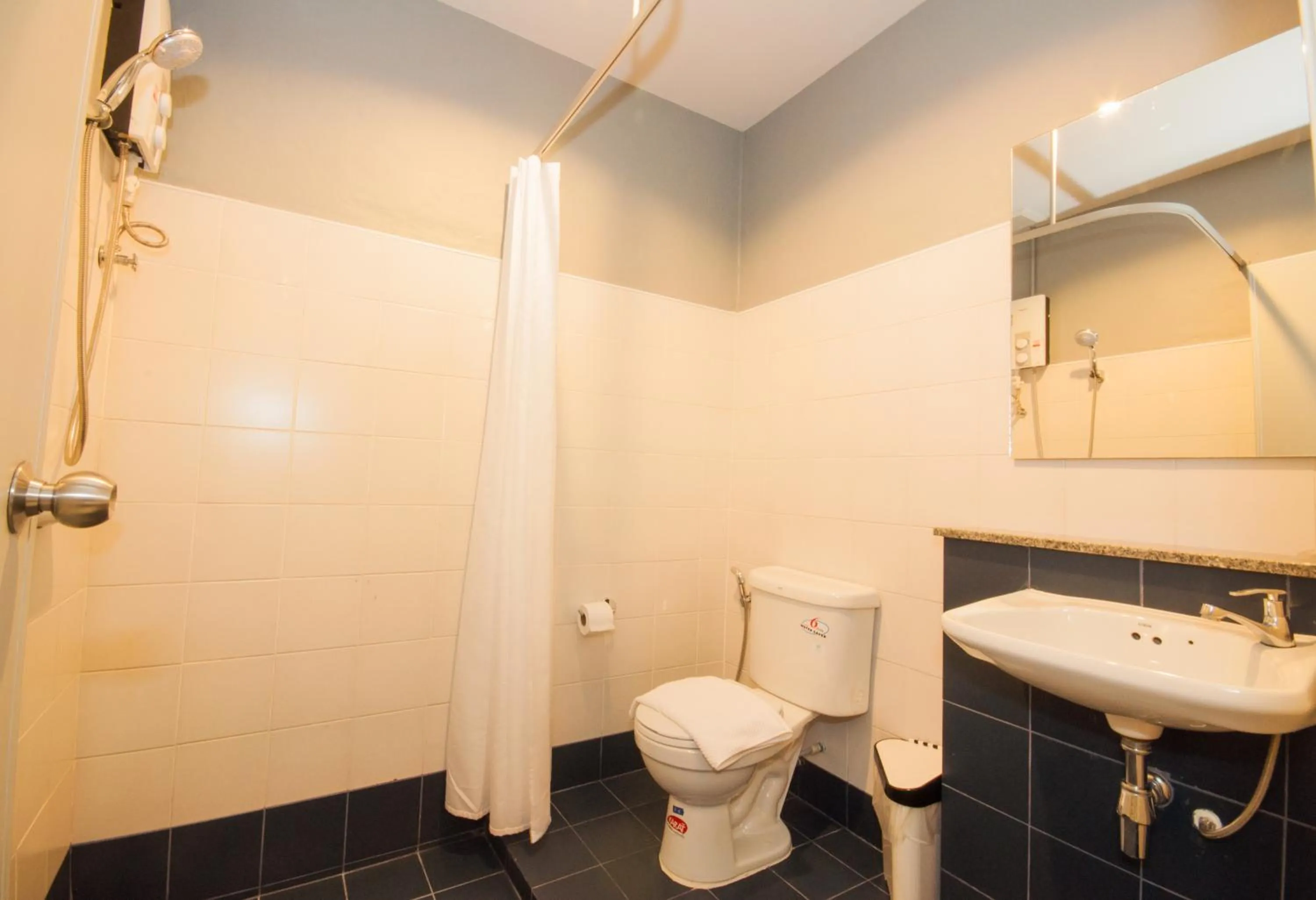 Bathroom in Chalong Sea Breeze