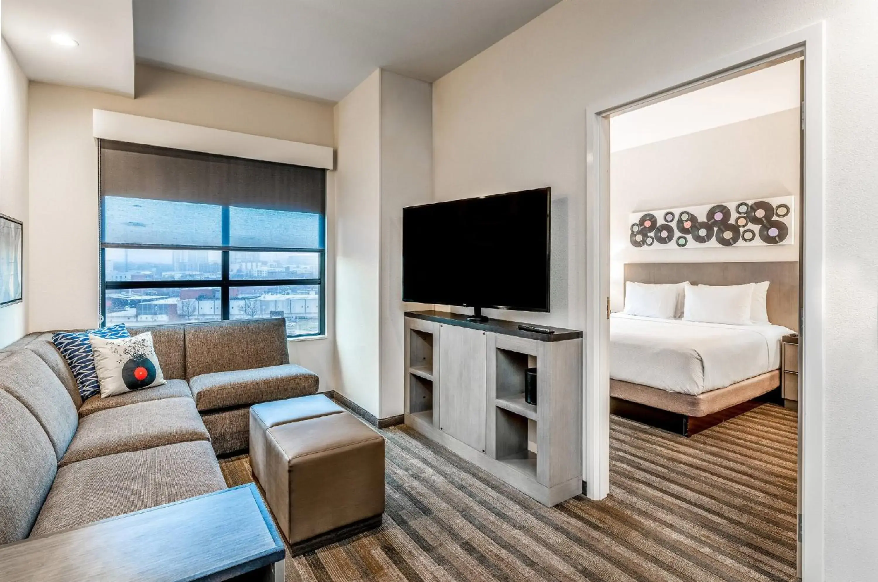 Photo of the whole room, Bed in Hyatt House Nashville Downtown-Convention Center Photo of the whole room, Bed in Hyatt House Nashville Downtown-Convention Center