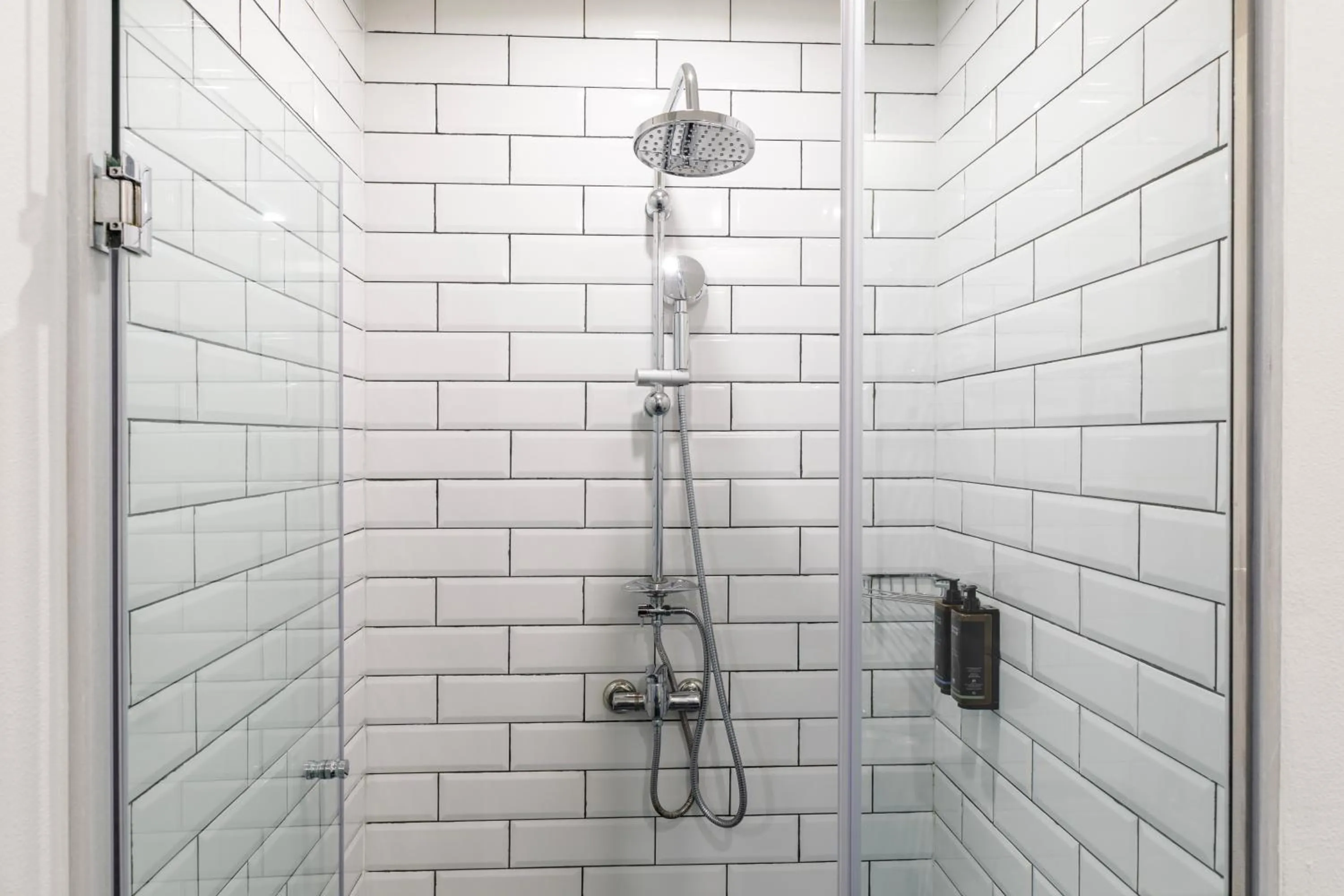 Shower in Mercure Baku City