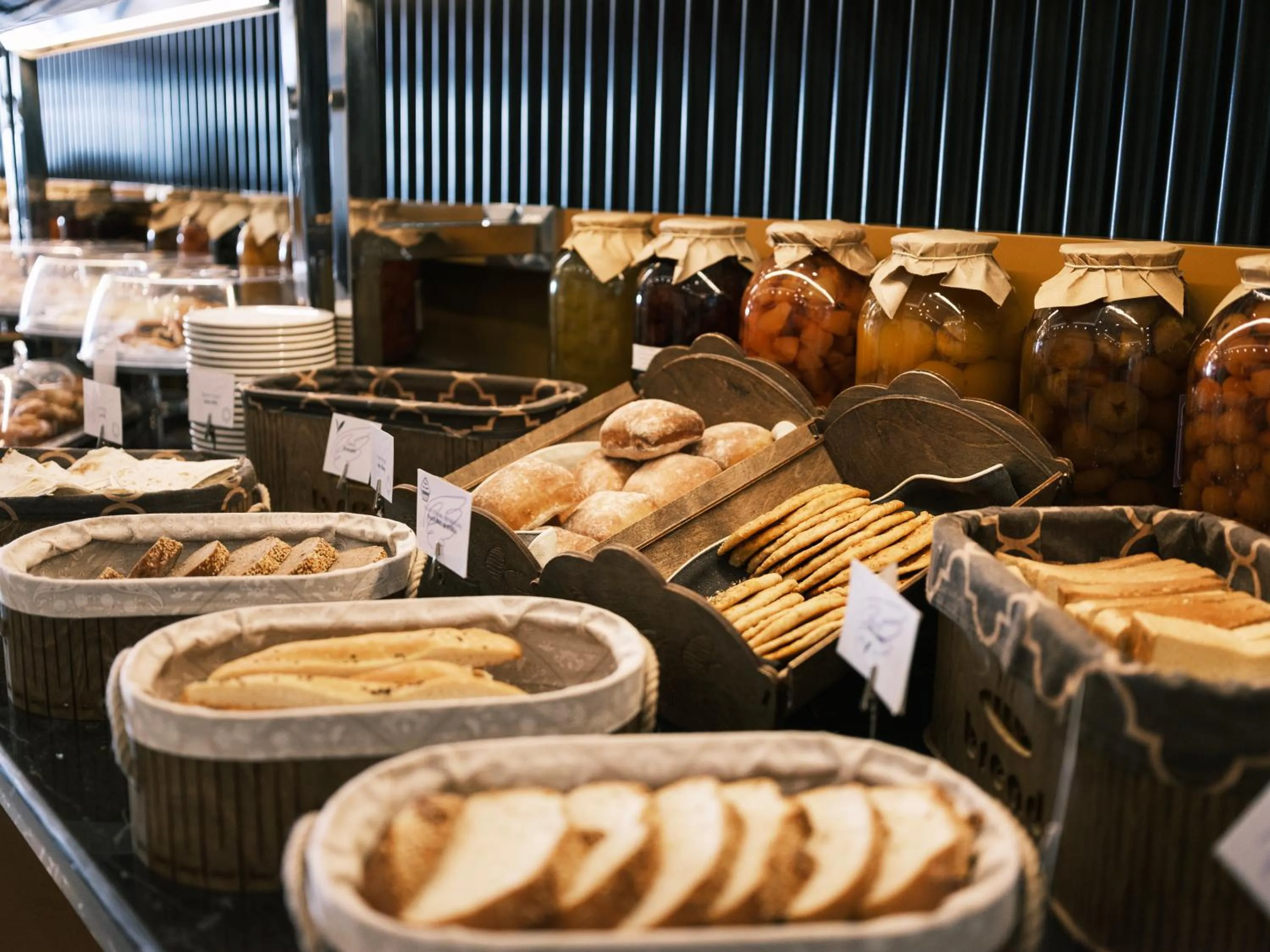 Food and drinks in Mercure Baku City