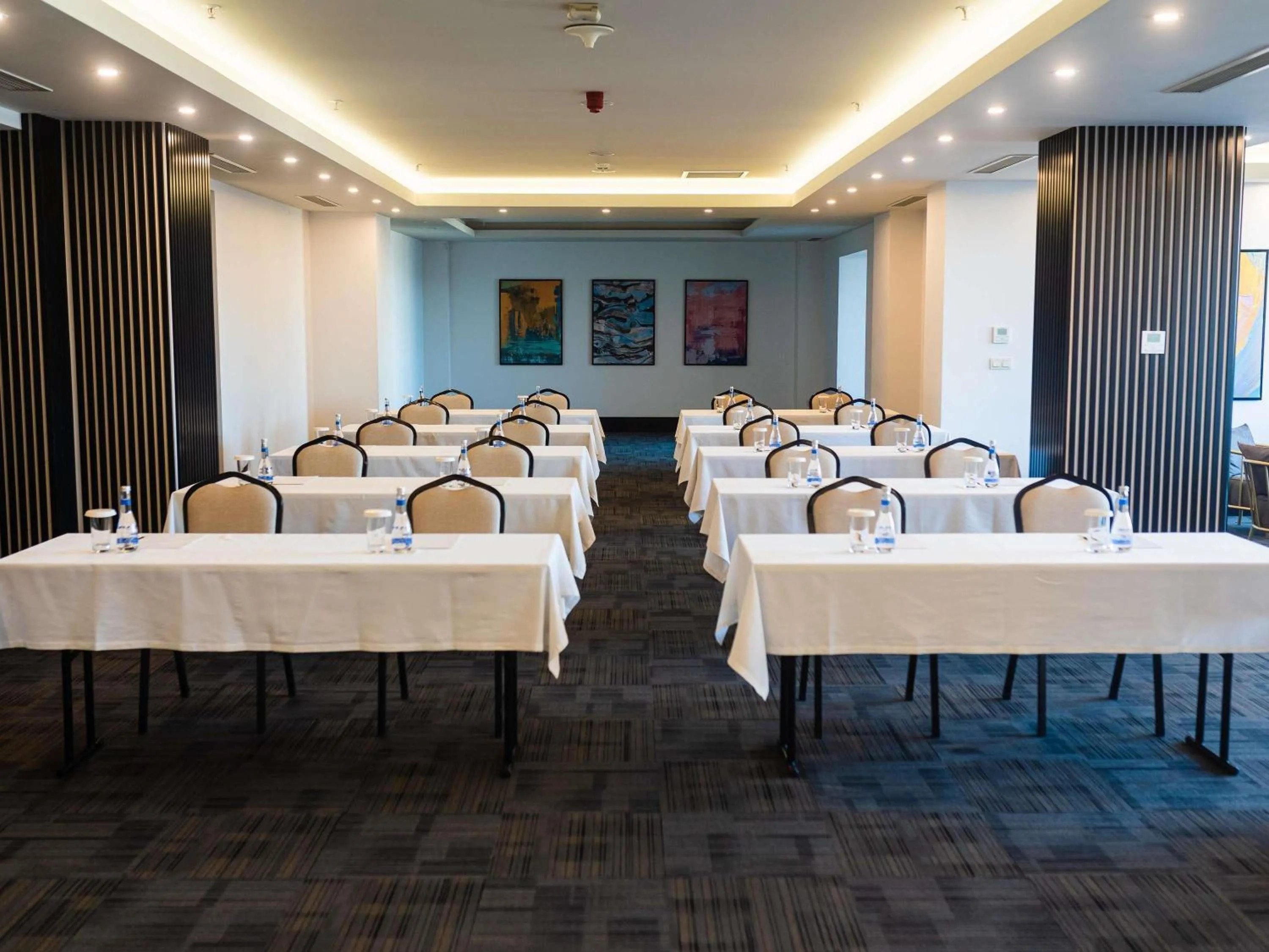 Meeting/conference room in Mercure Baku City