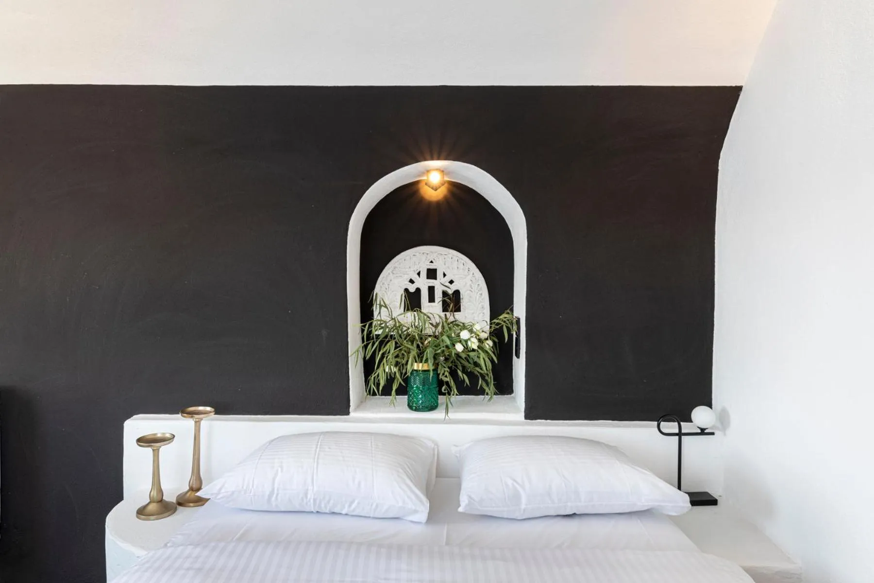 Decorative detail in Pearl of Caldera Oia - Boutique Hotel by Pearl Hotel Collection
