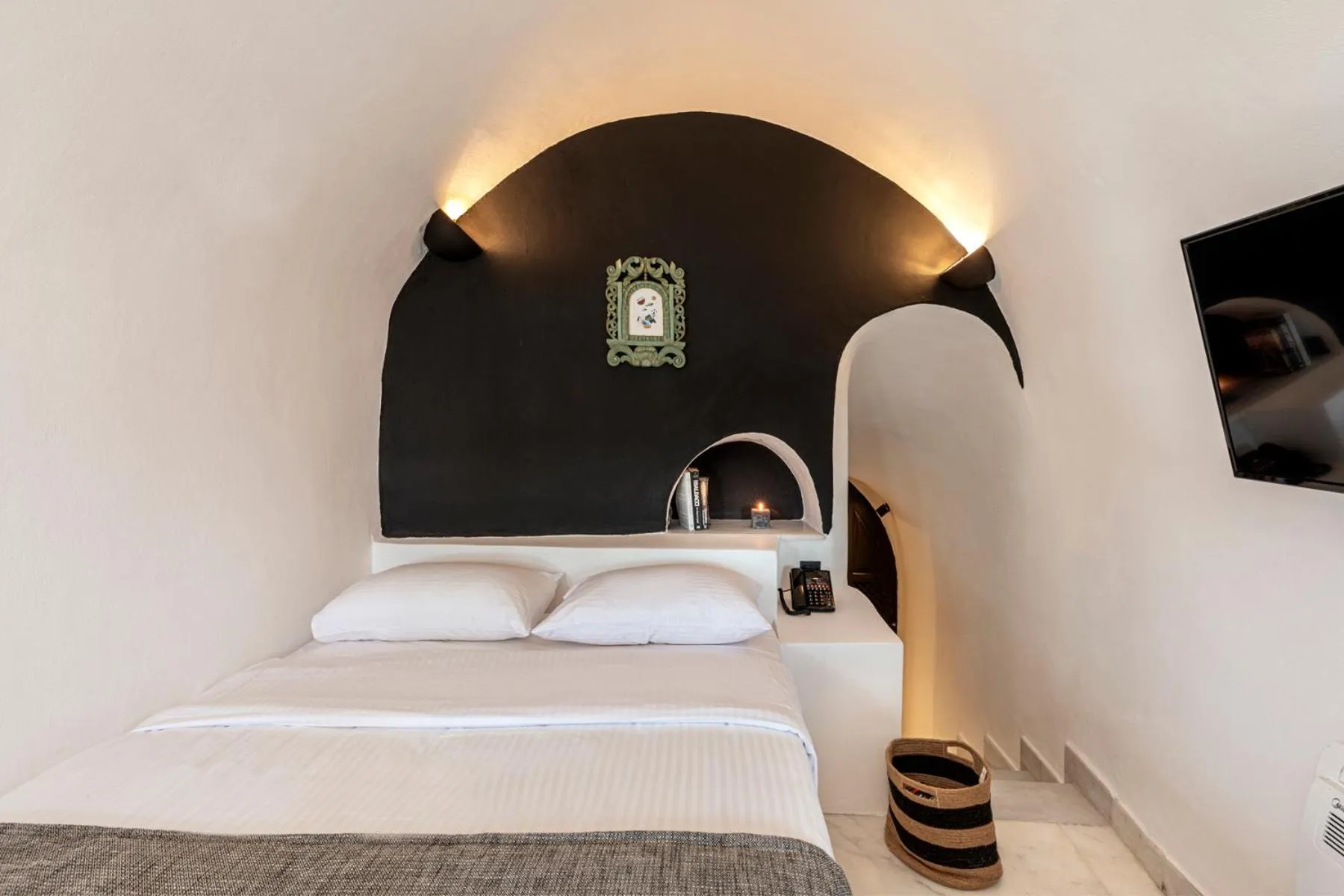 Bedroom in Pearl of Caldera Oia - Boutique Hotel by Pearl Hotel Collection