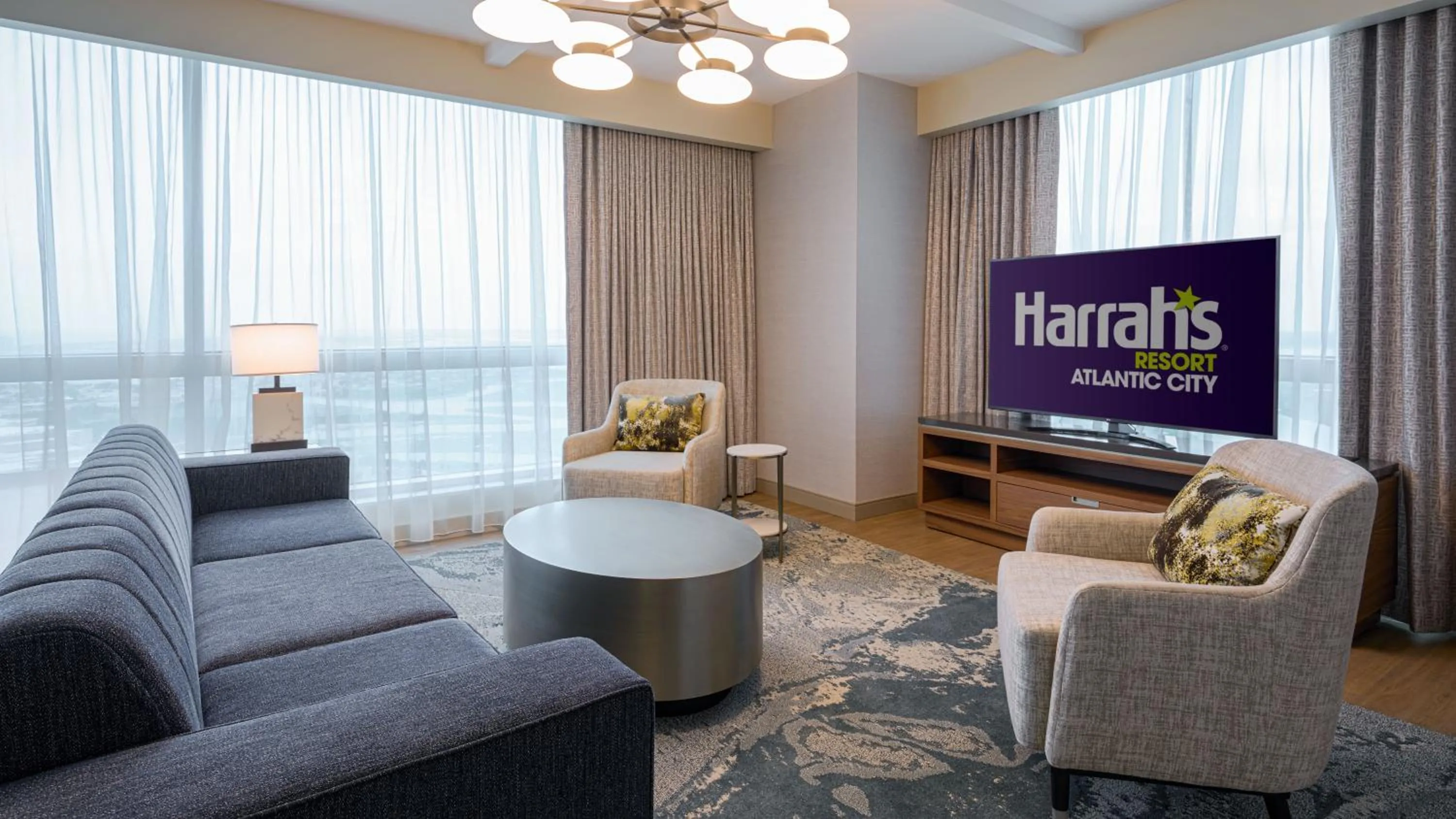Living room in Harrah's Resort Atlantic City, A Caesars Destination