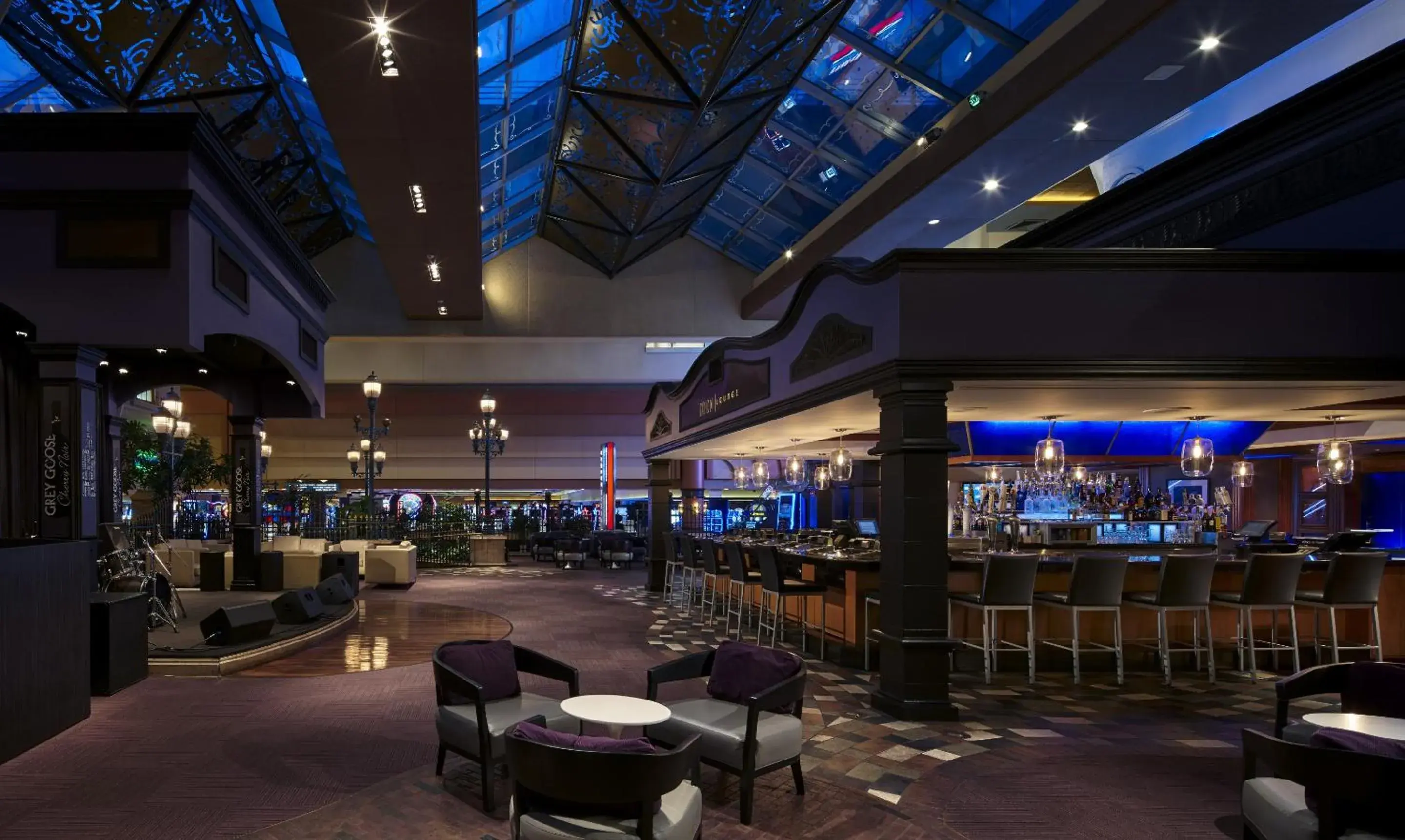 Lounge or bar in Harrah's Resort Atlantic City, A Caesars Destination Lounge or bar in Harrah's Resort Atlantic City, A Caesars Destination