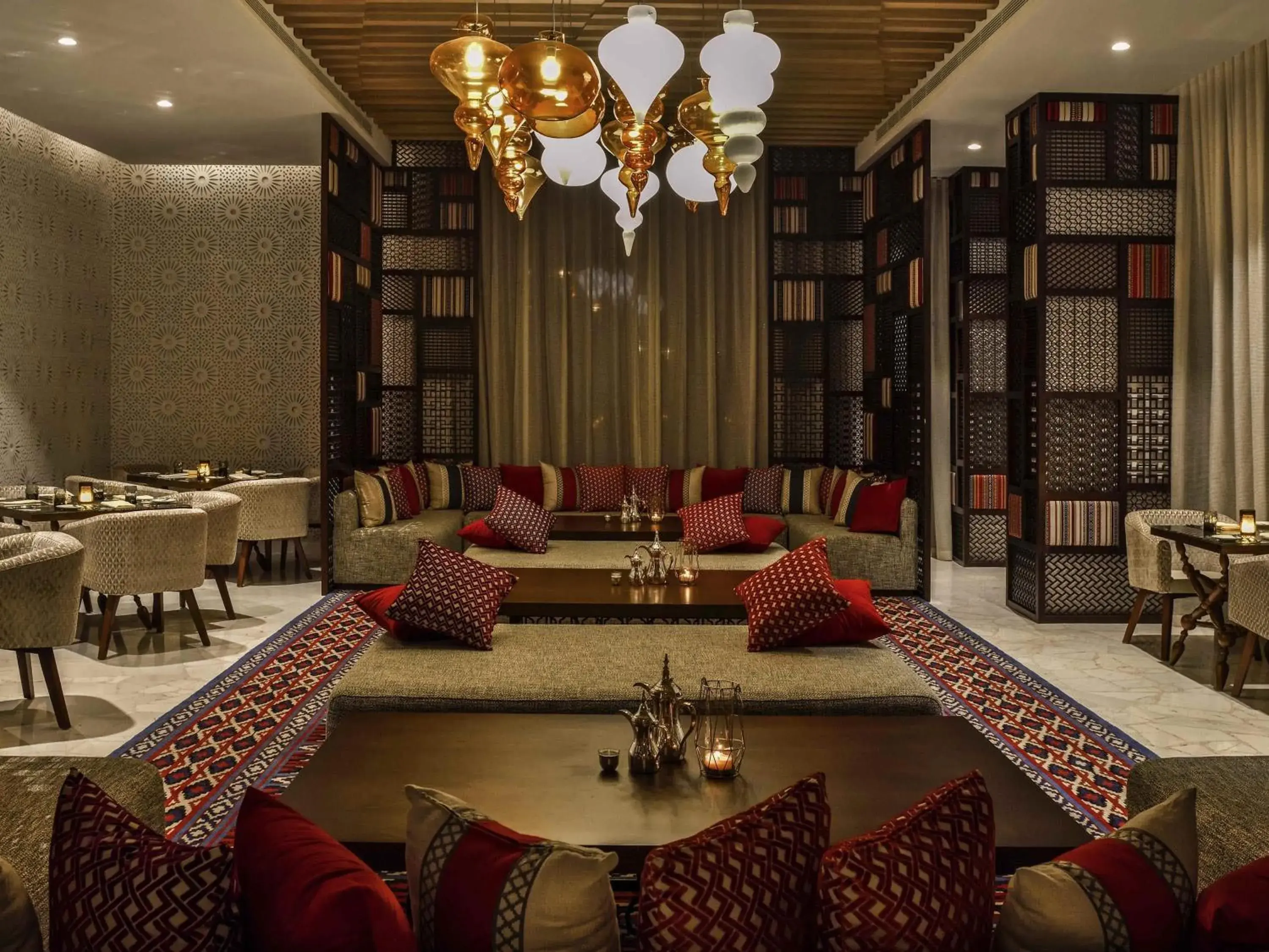 Restaurant/places to eat in Grand Mercure Dubai City Restaurant/places to eat in Grand Mercure Dubai City