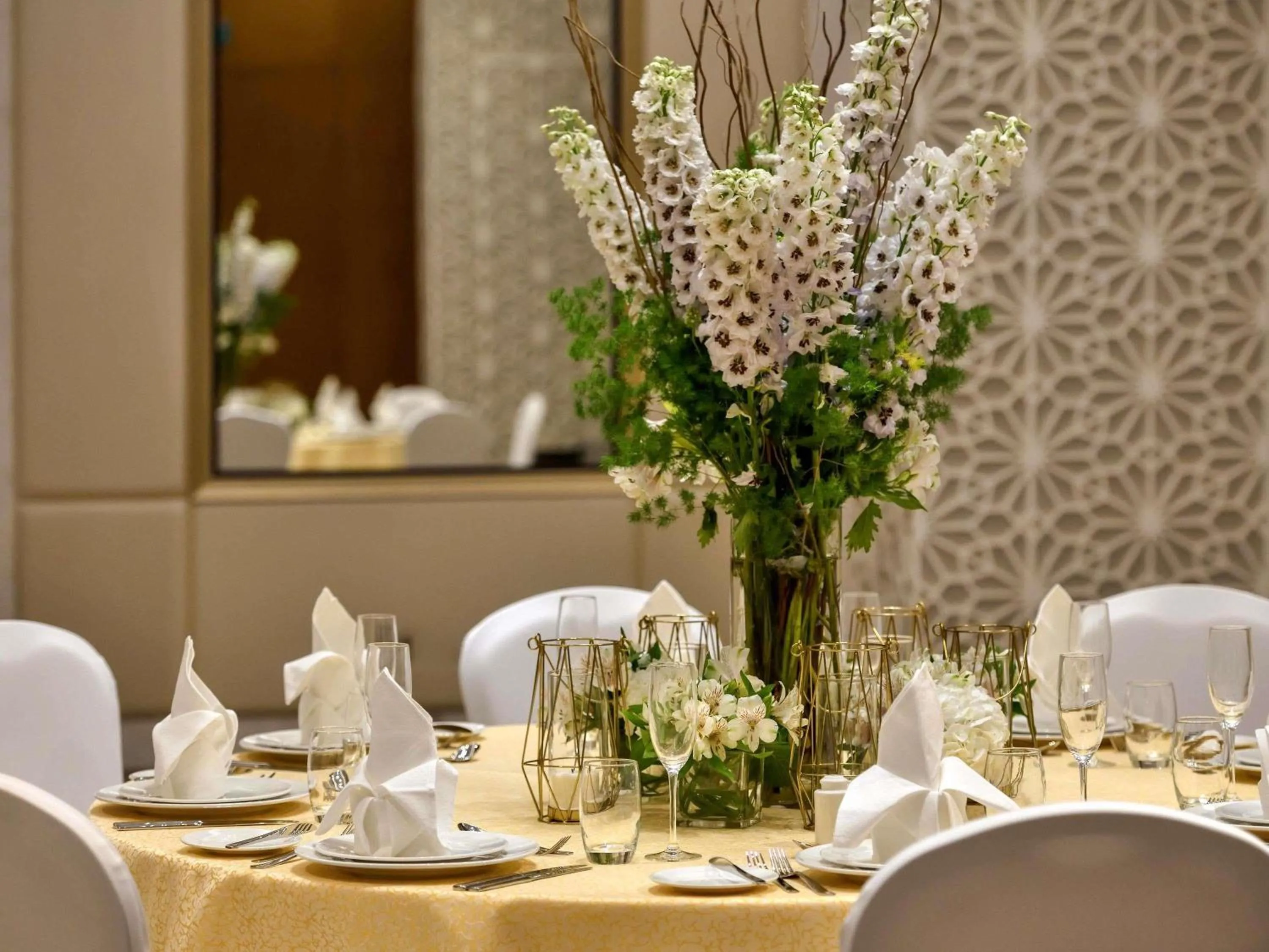 Meeting/conference room in Grand Mercure Dubai City