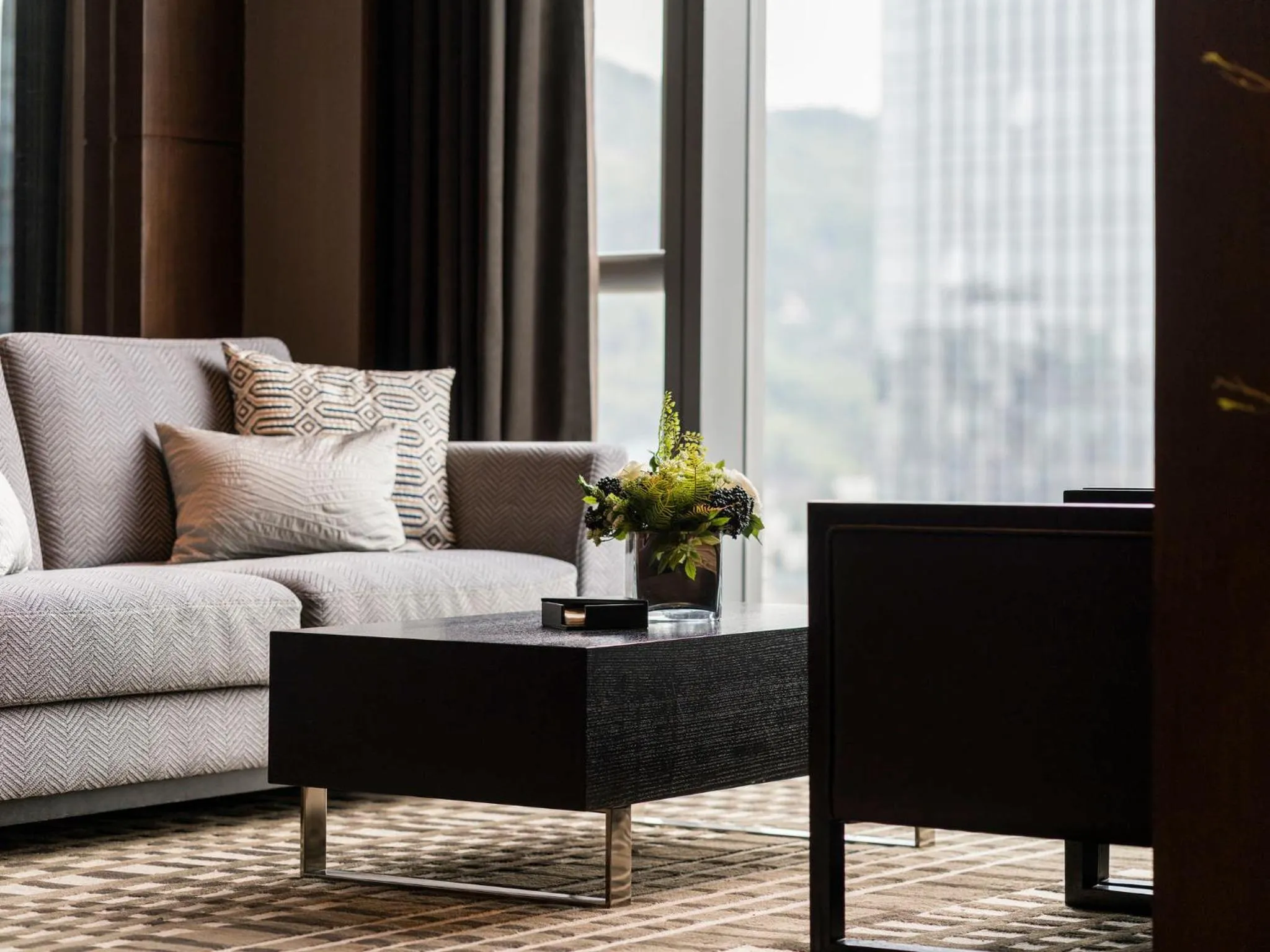 Property building in Pullman Doha West Bay