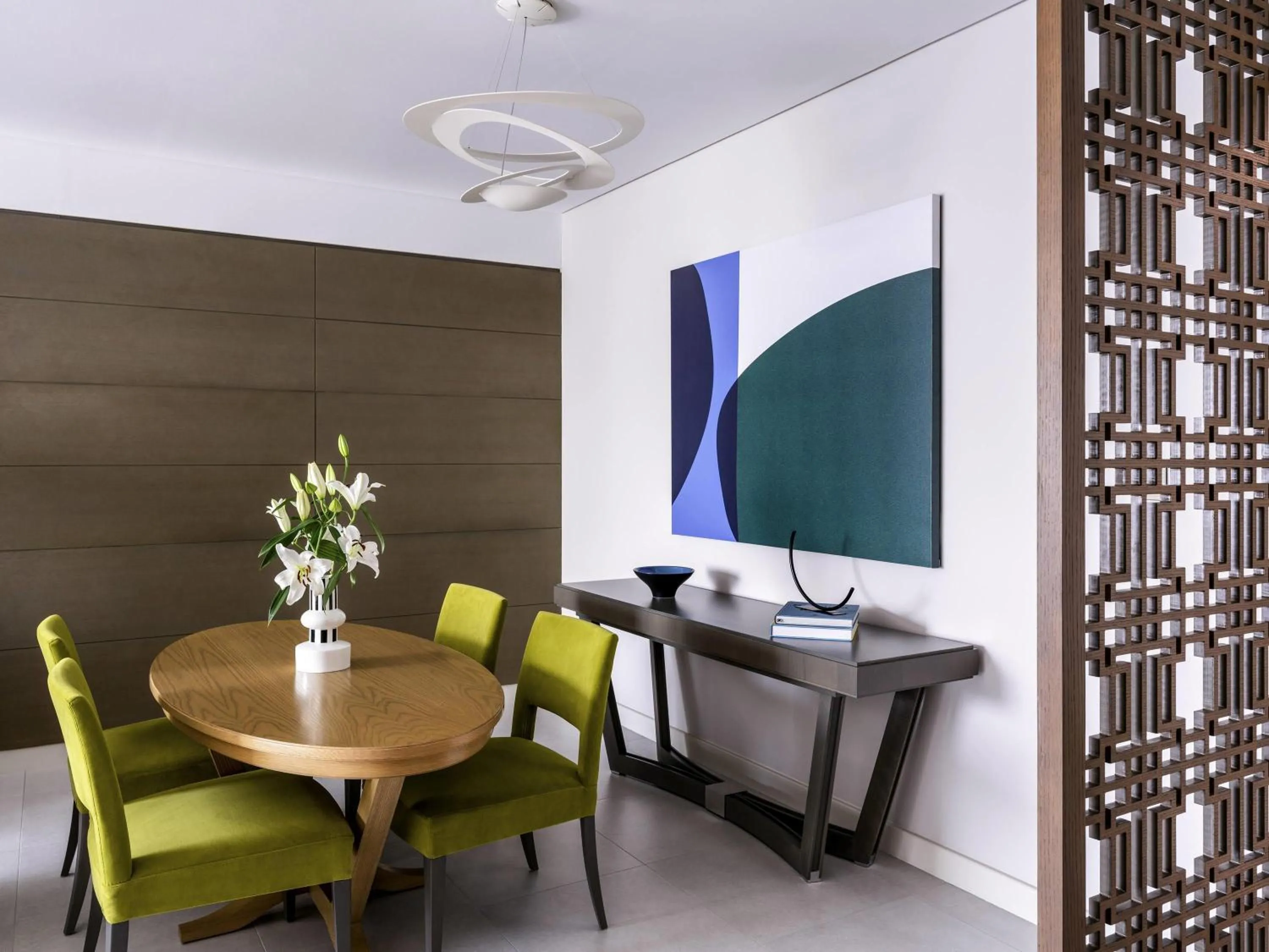 Bedroom in Pullman Doha West Bay